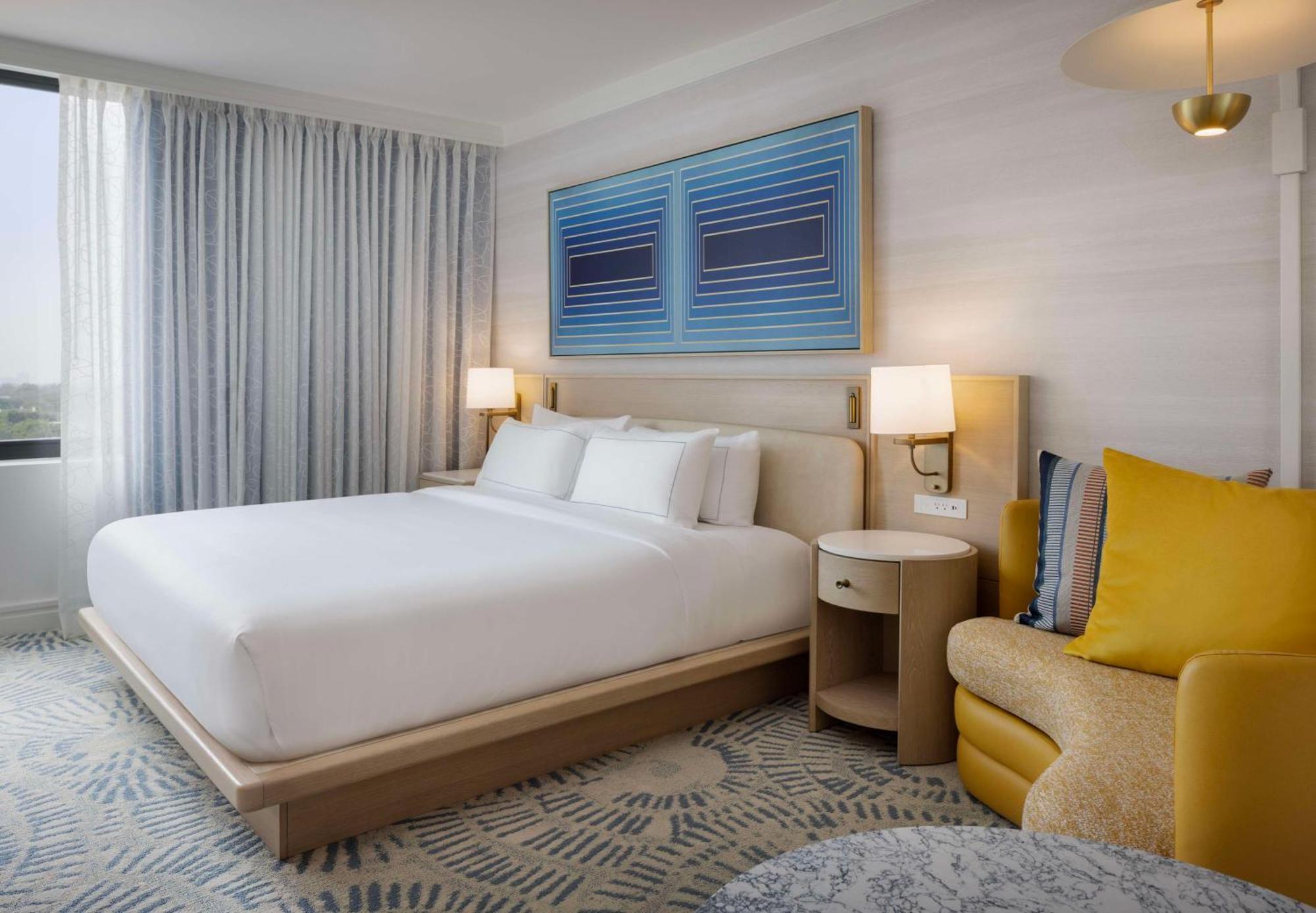 King Room,1657161840:JPEG