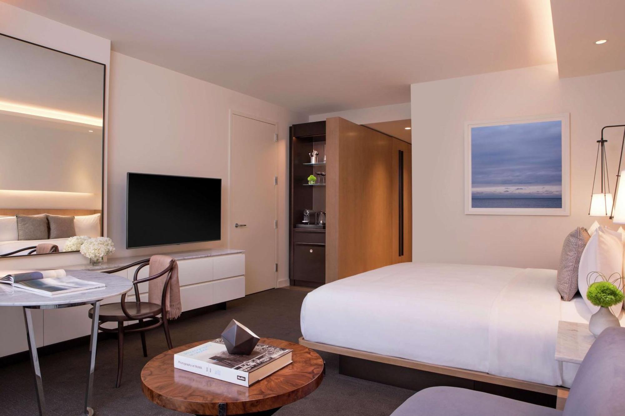 Deluxe King Room,1657194951:JPEG