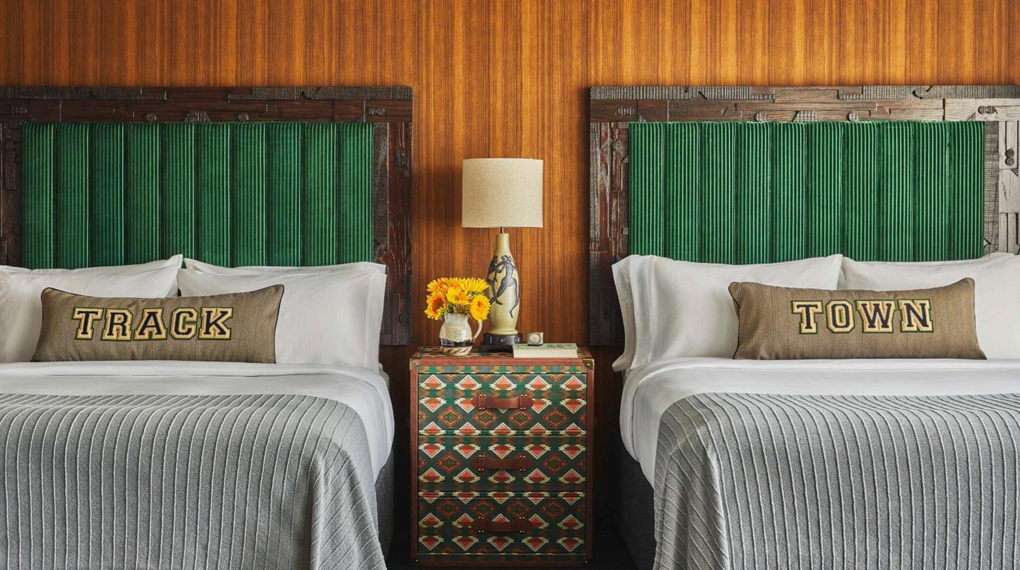 Queen Room with Two Queen Beds and Tub - Mobility/Hearing Accessible