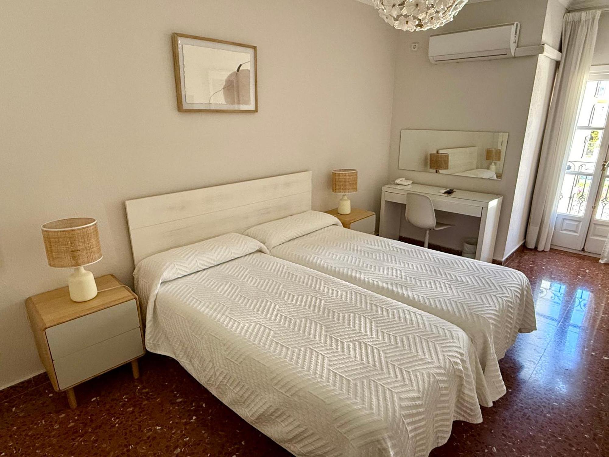 Double Room Sitting Area