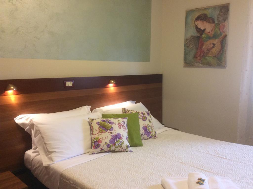 Double Room Lake View