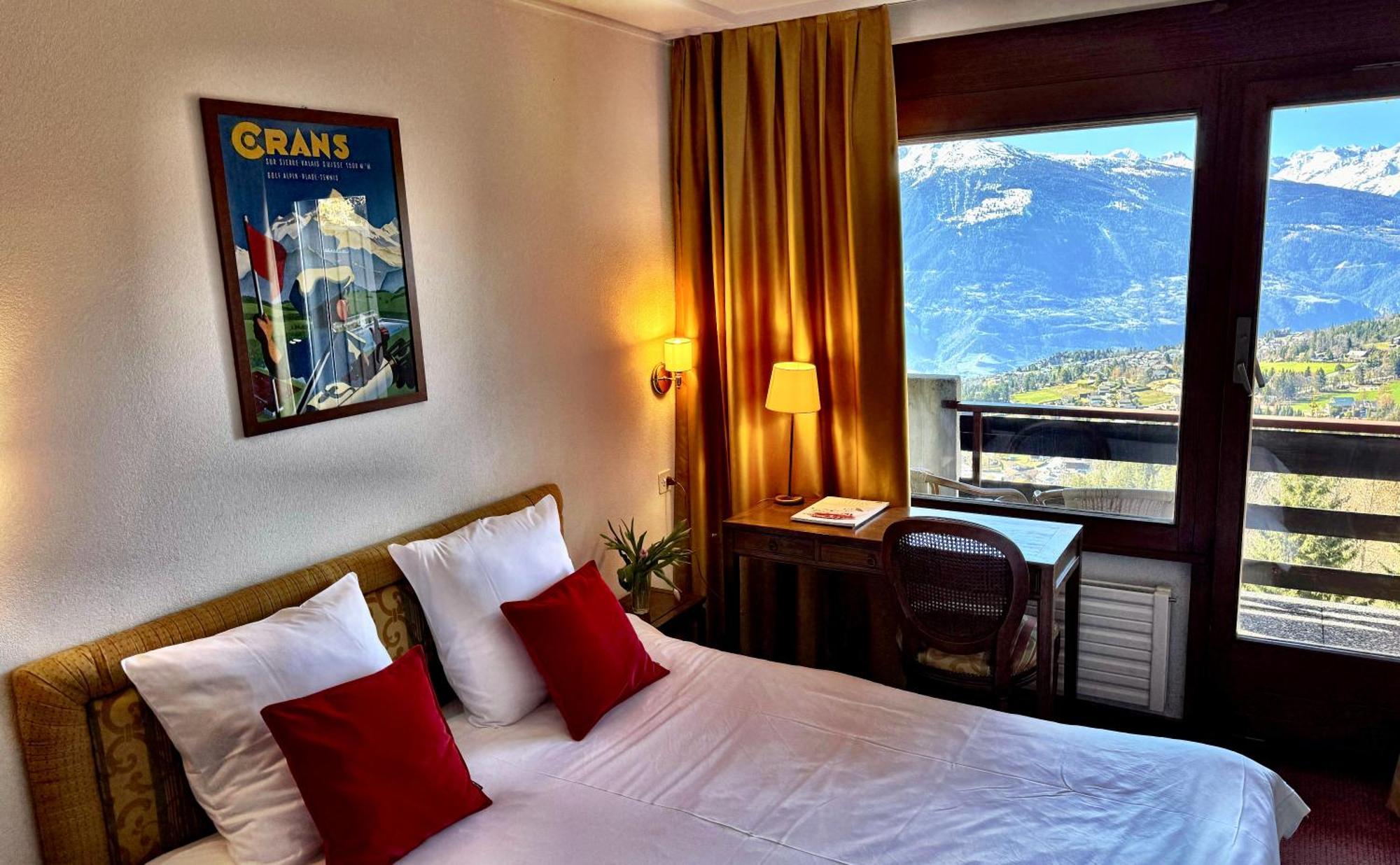 Single Room Mountain View