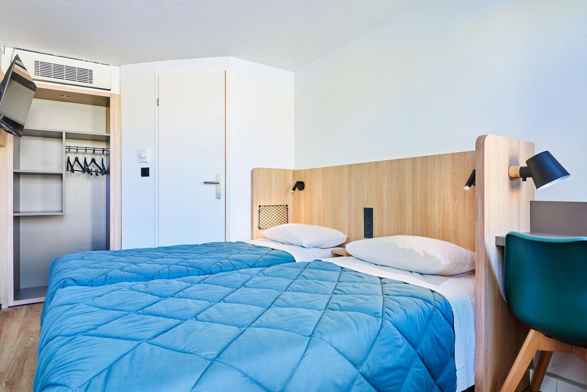Standard Room 2 Single Beds,1690934187:JPEG