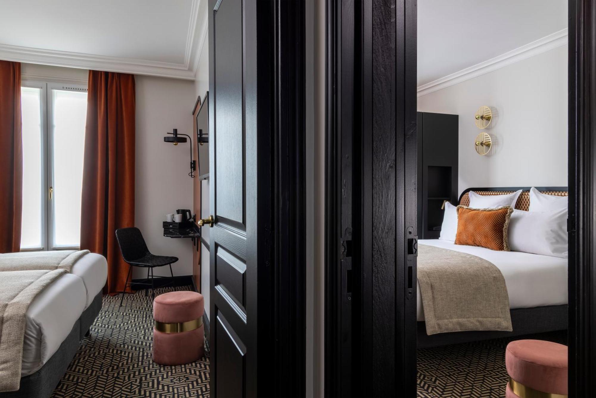 Interconnecting Rooms