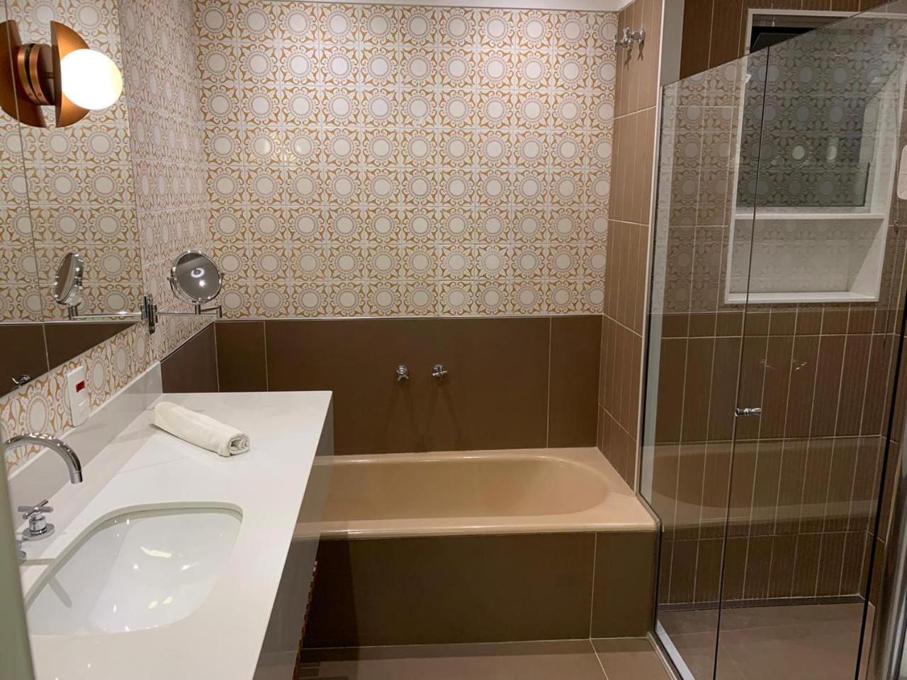 Apartamento Deluxe com Banheira