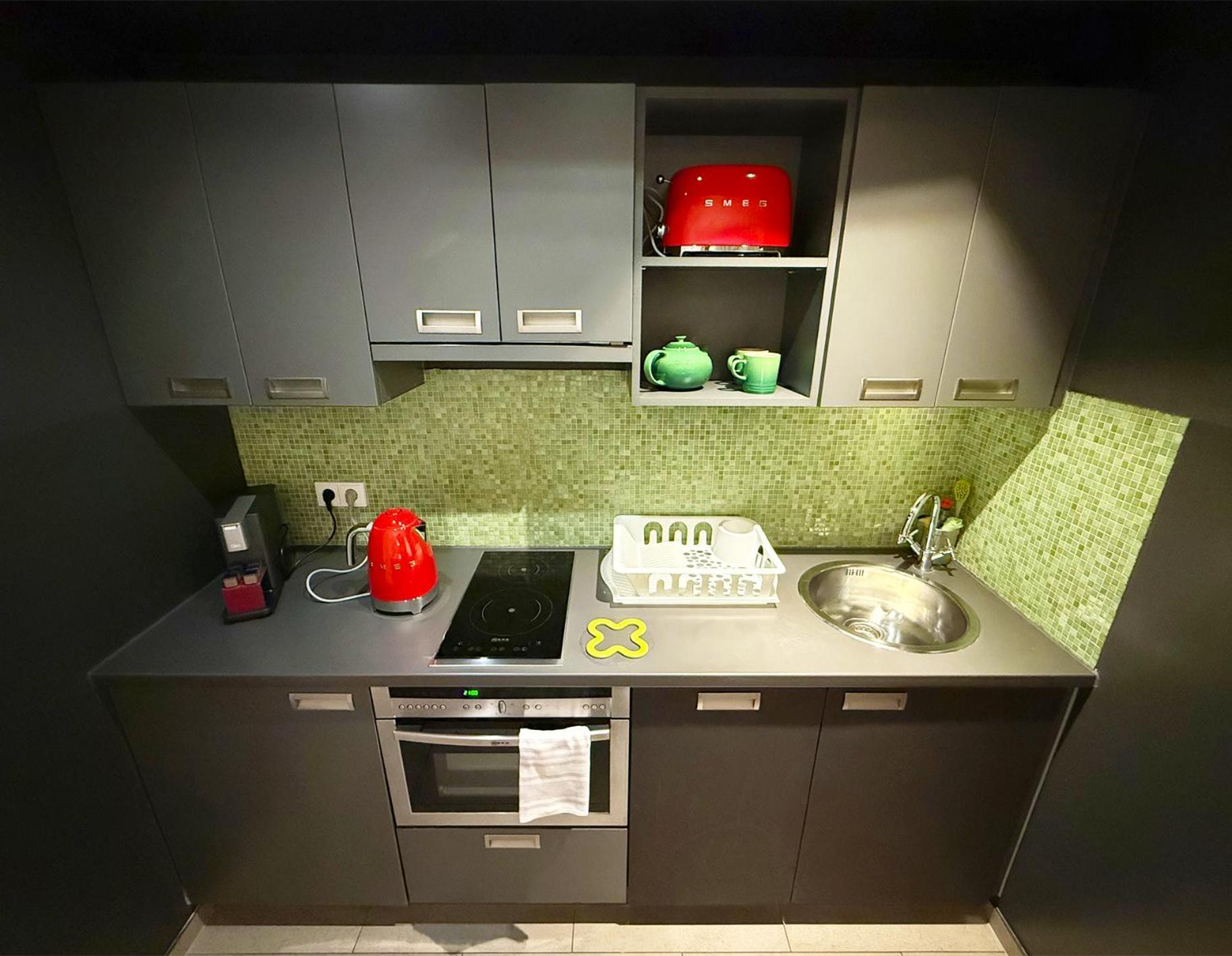 Deluxe Suite,1658086089:JPEG