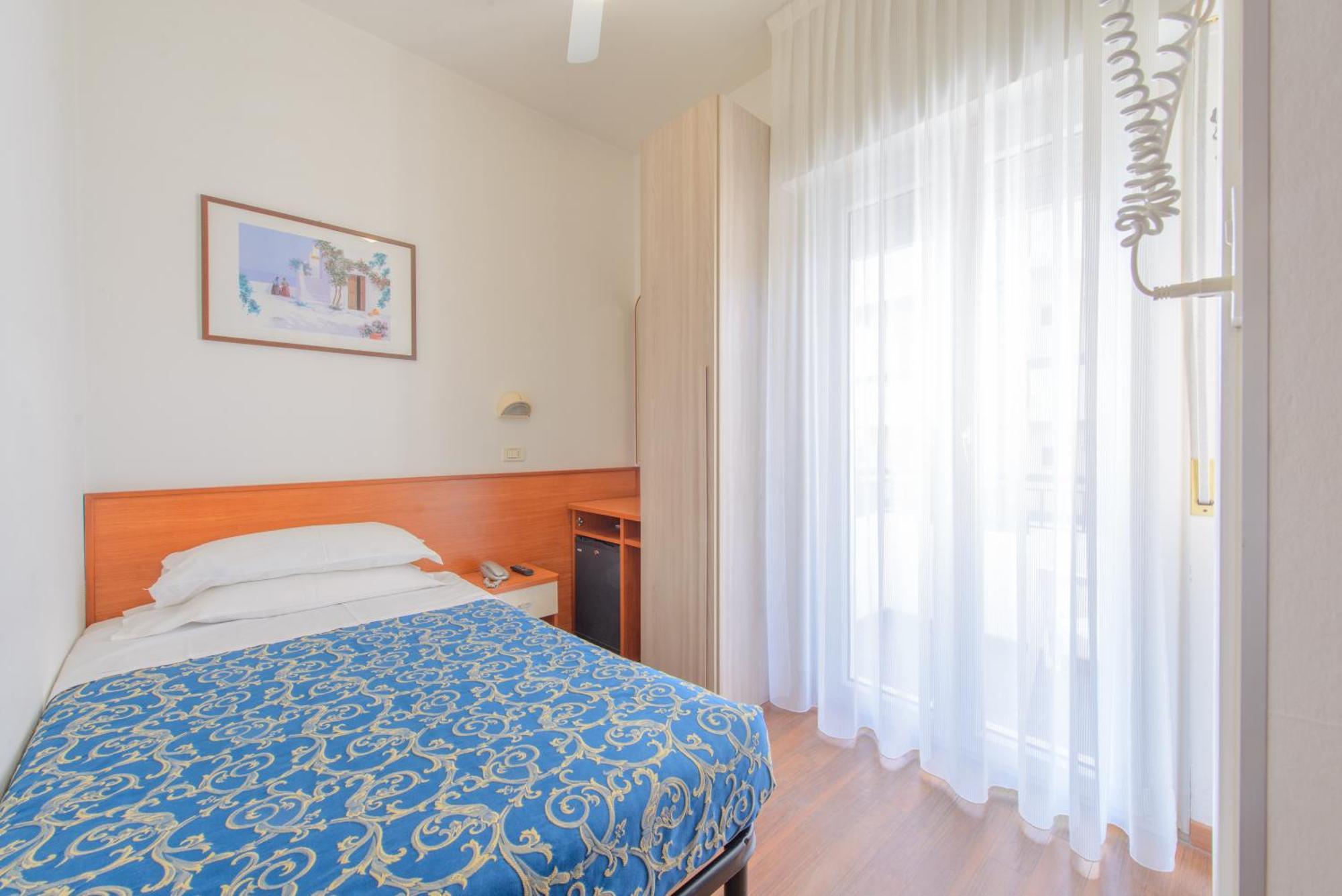 Single Room Balcony