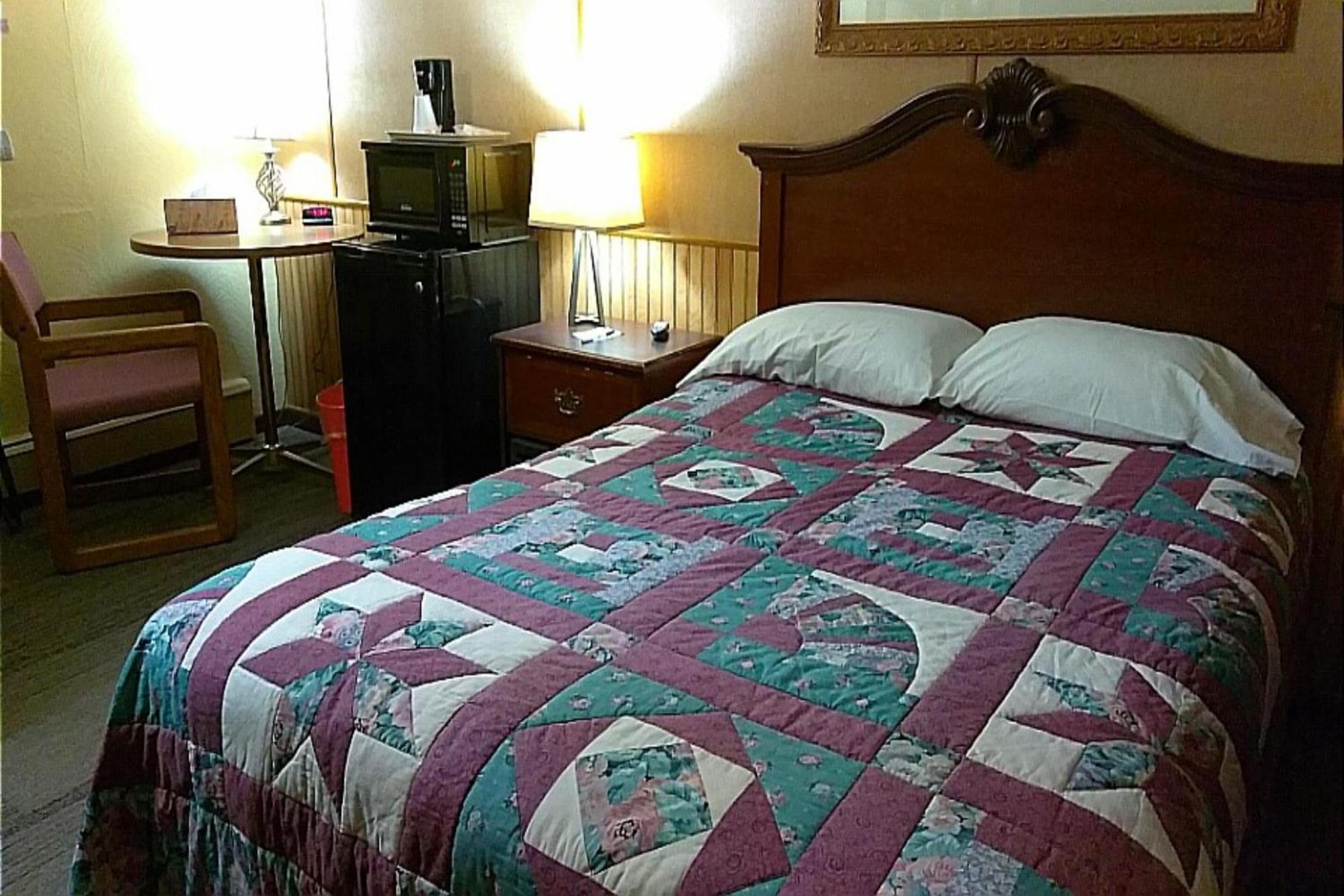 Full Bed Non-Smoking,1658113365:JPEG