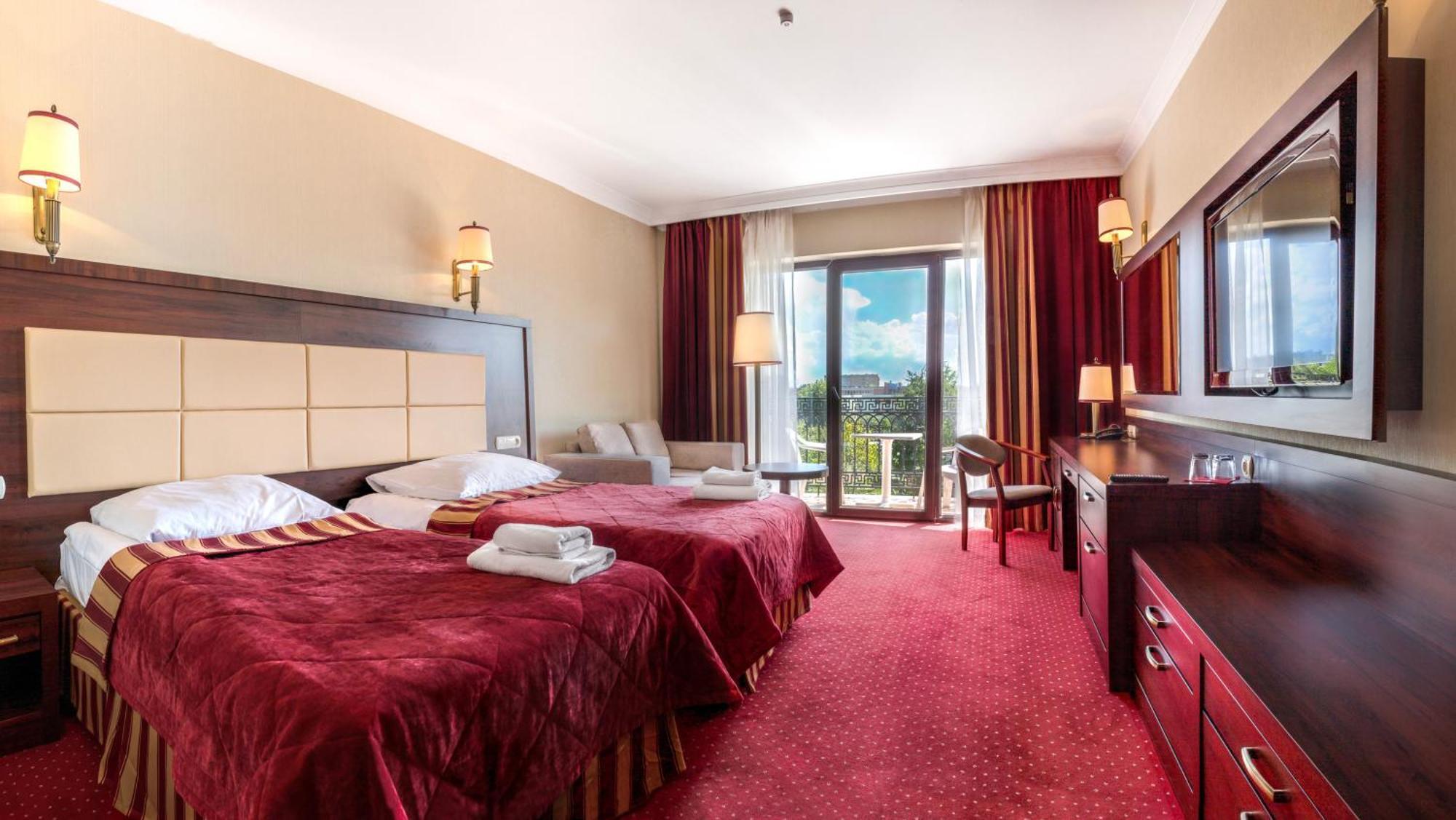 Twin Room,1671540630:JPEG
