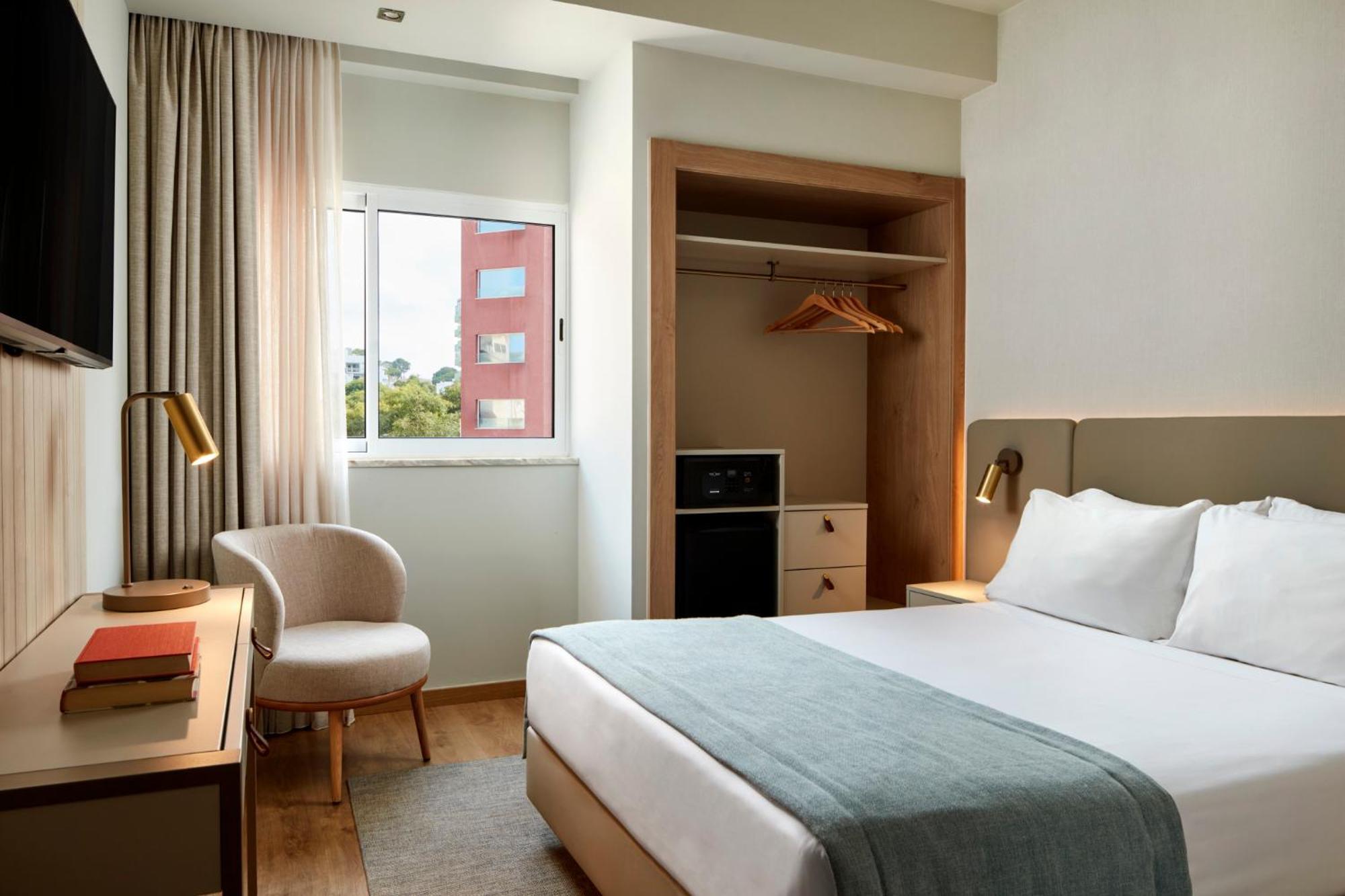 Double or Twin Room City View
