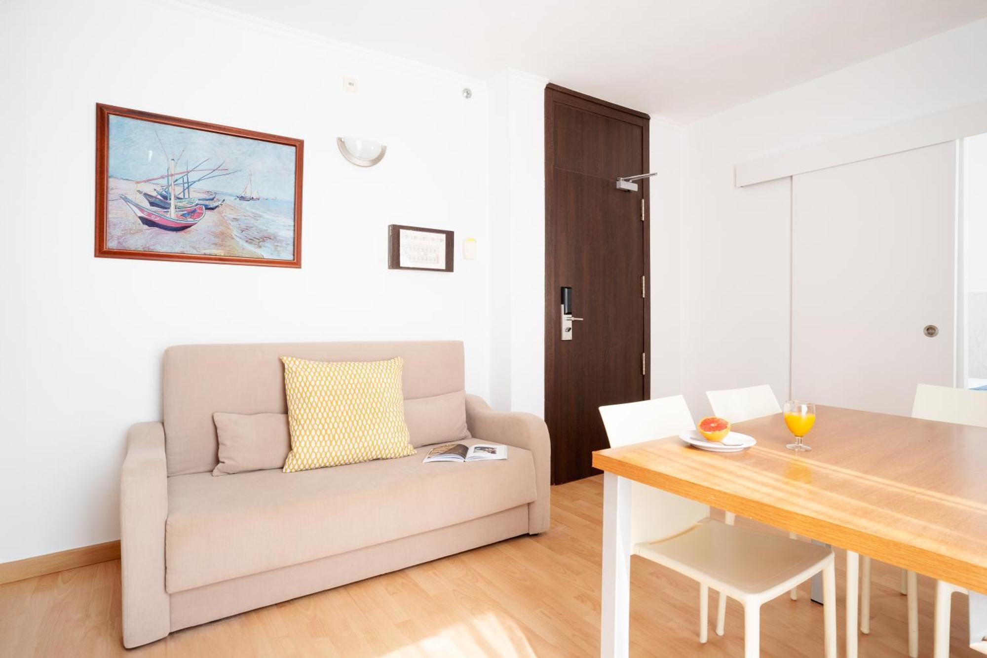 Double or Twin Room balcony without kitchen