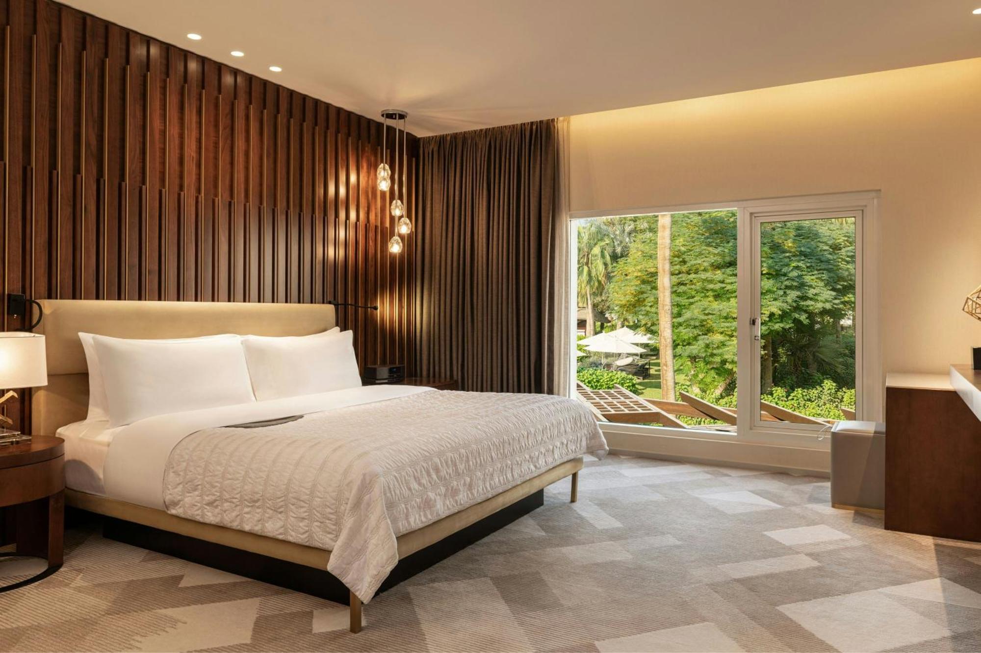 Premium Suite Larger Suite Garden View Executive Lounge Access