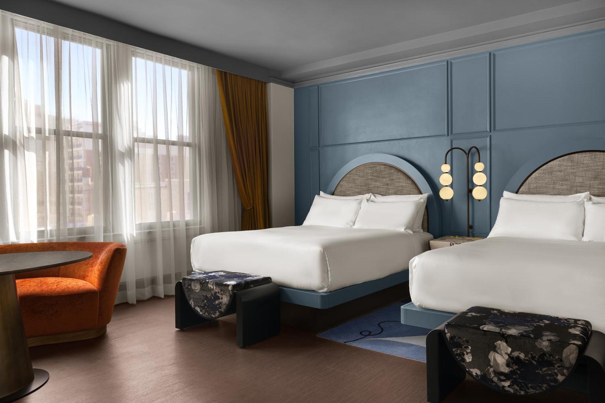 Producer Queen Room Two Queen Beds