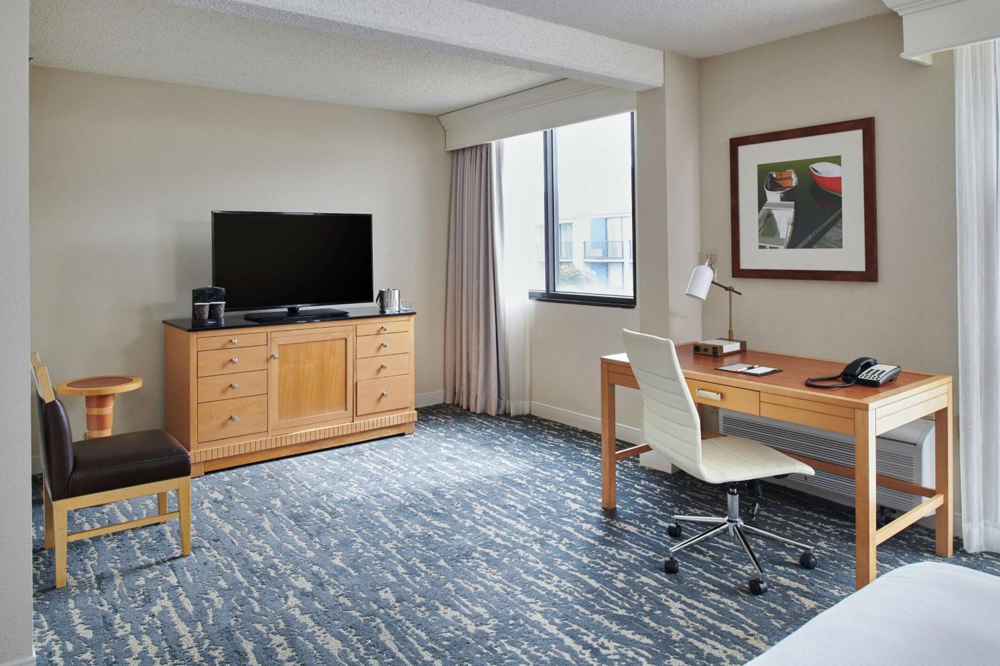 Double Room 2 Double Beds Balcony