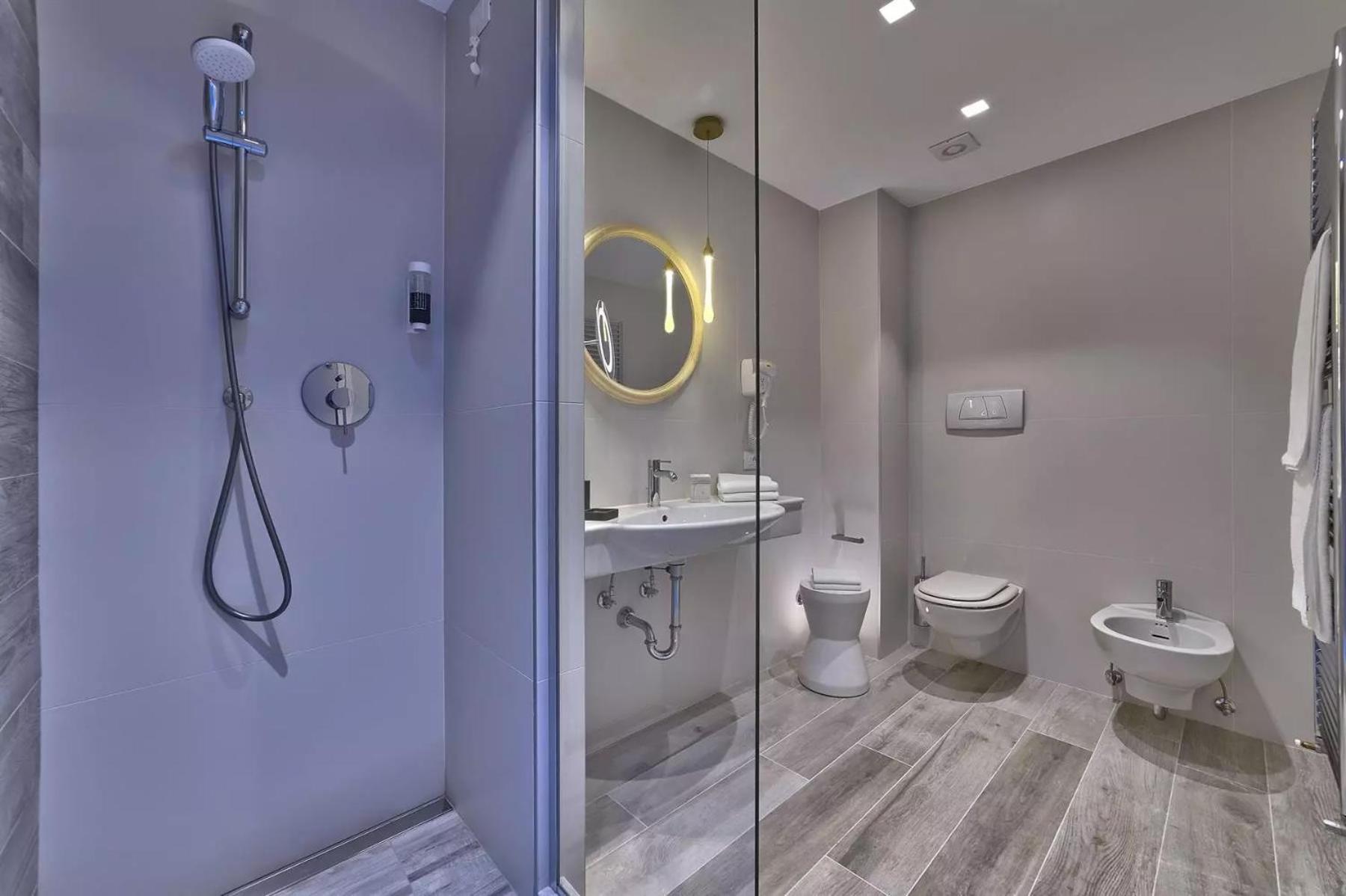 Deluxe Junior Suite