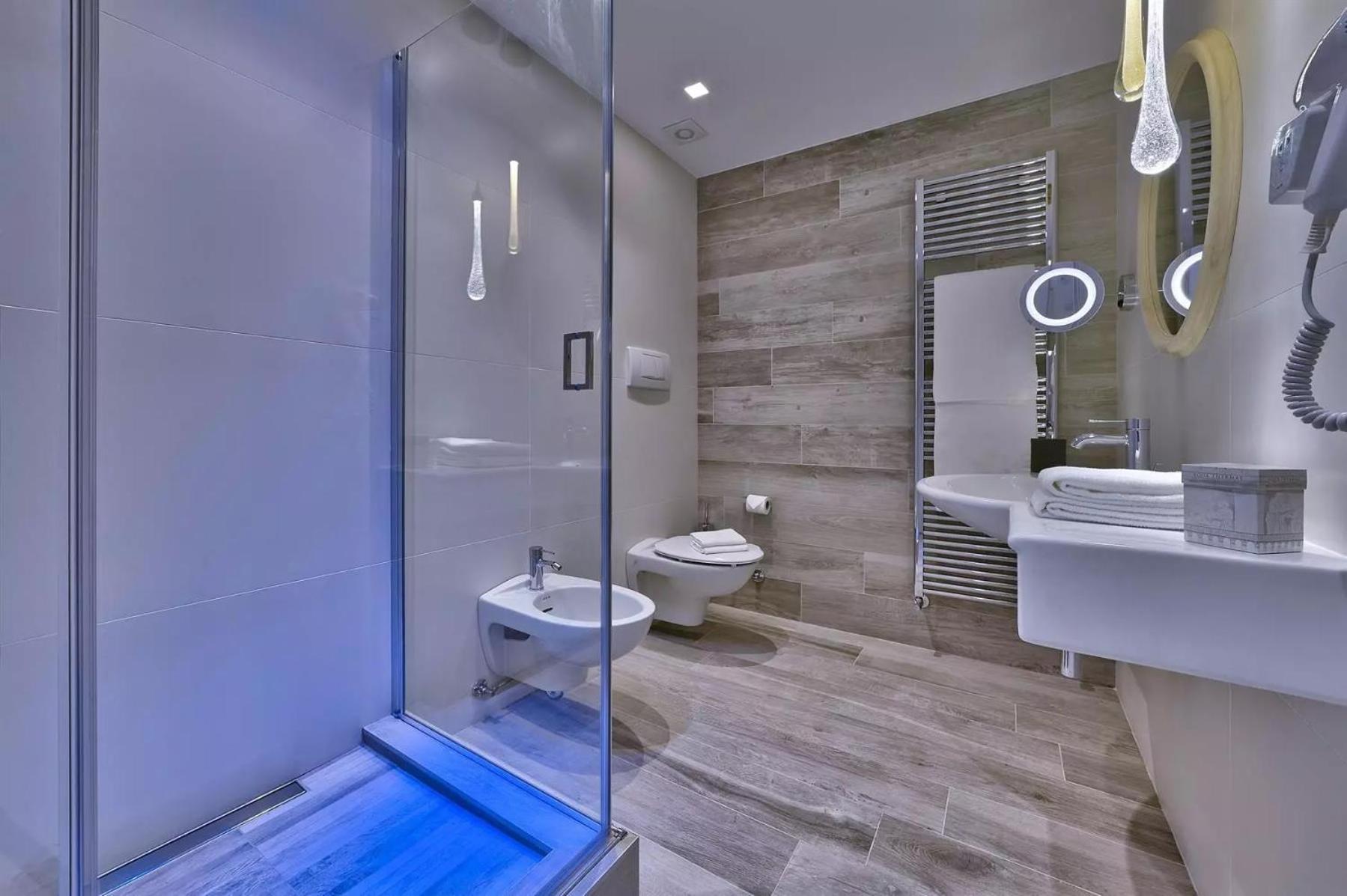 Deluxe Junior Suite
