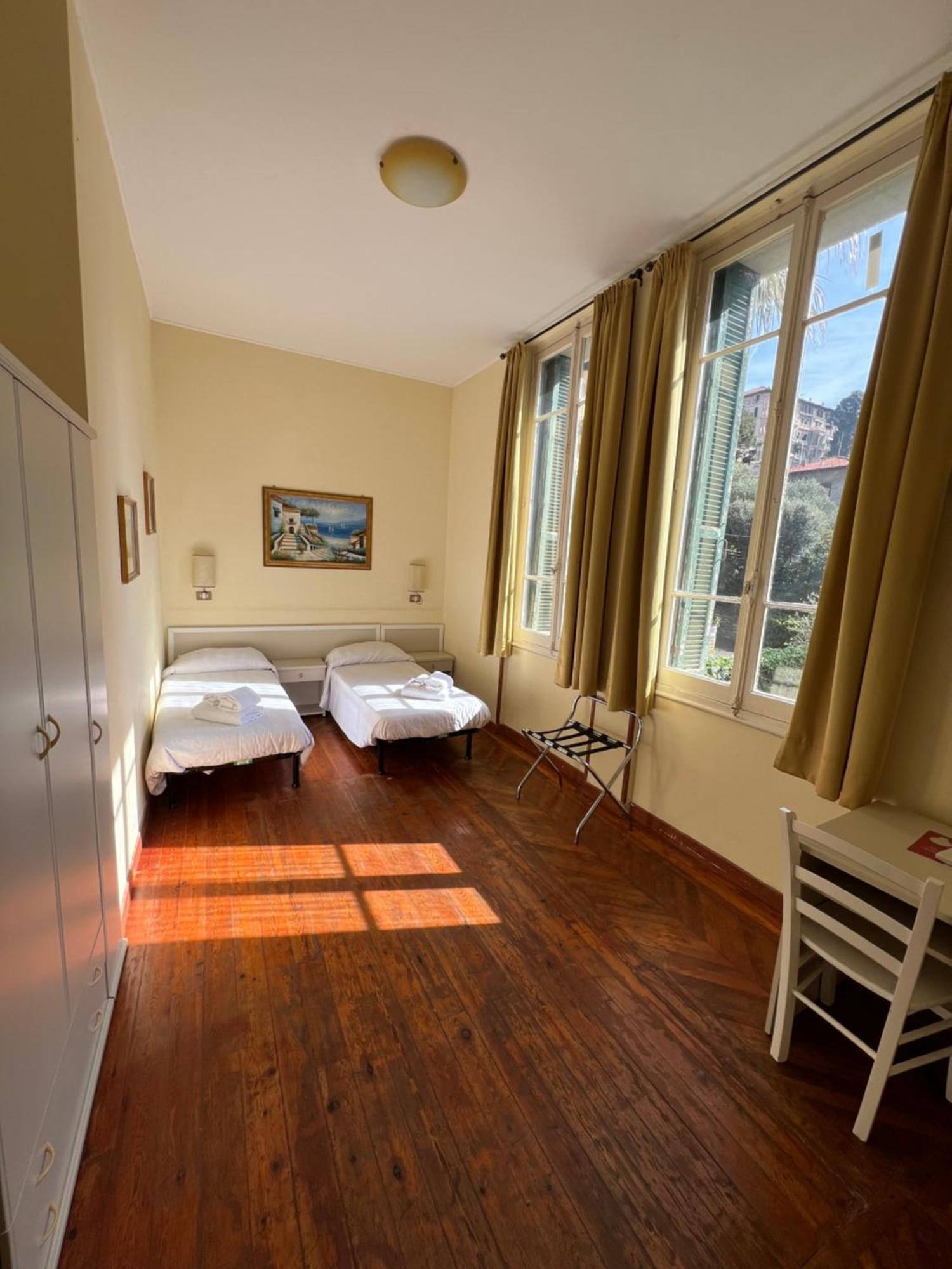 Double or Twin Room,1658761549:JPEG