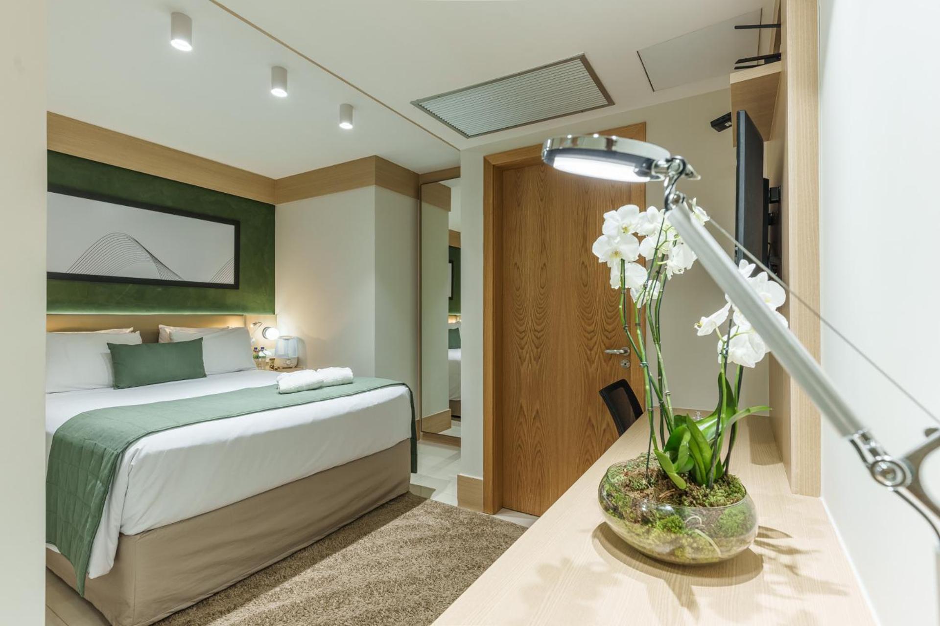 Suite Balcony,1658773429:JPEG