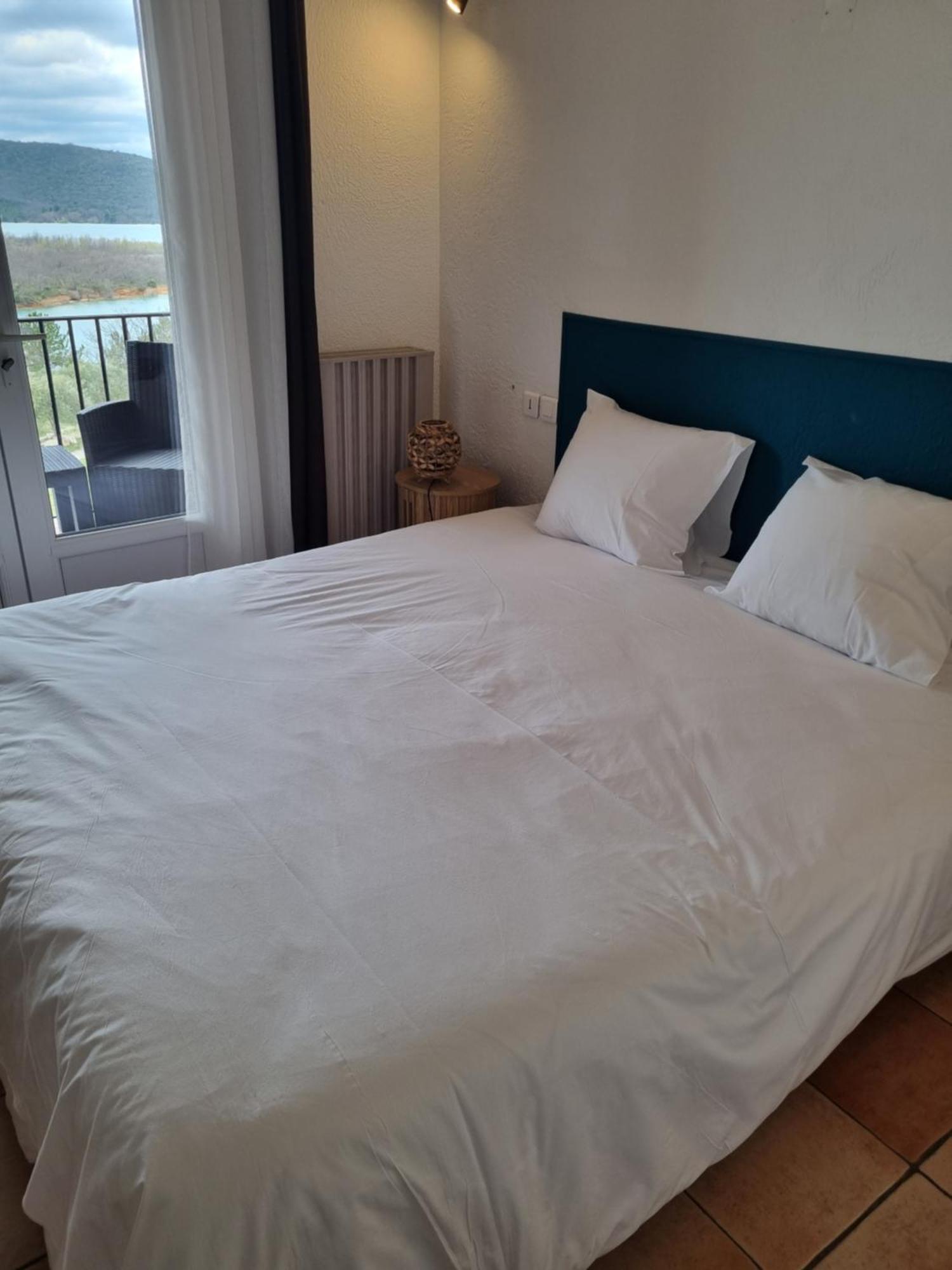 Double Room Lake View,1658777622:JPEG