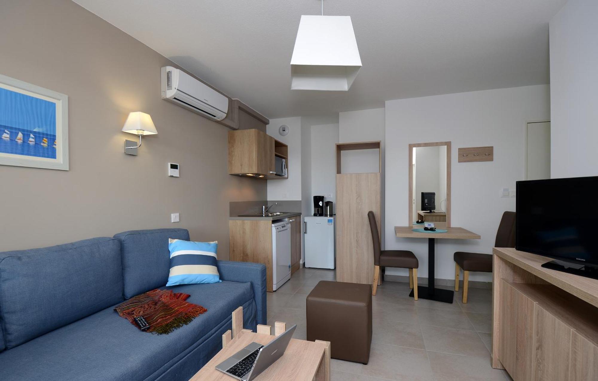 One-Bedroom Apartment,1658786150:JPEG