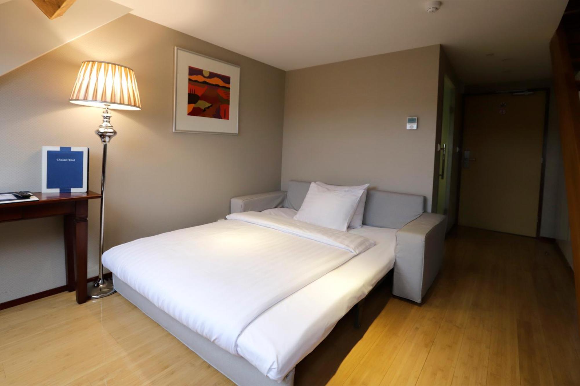 Duplex Triple Room