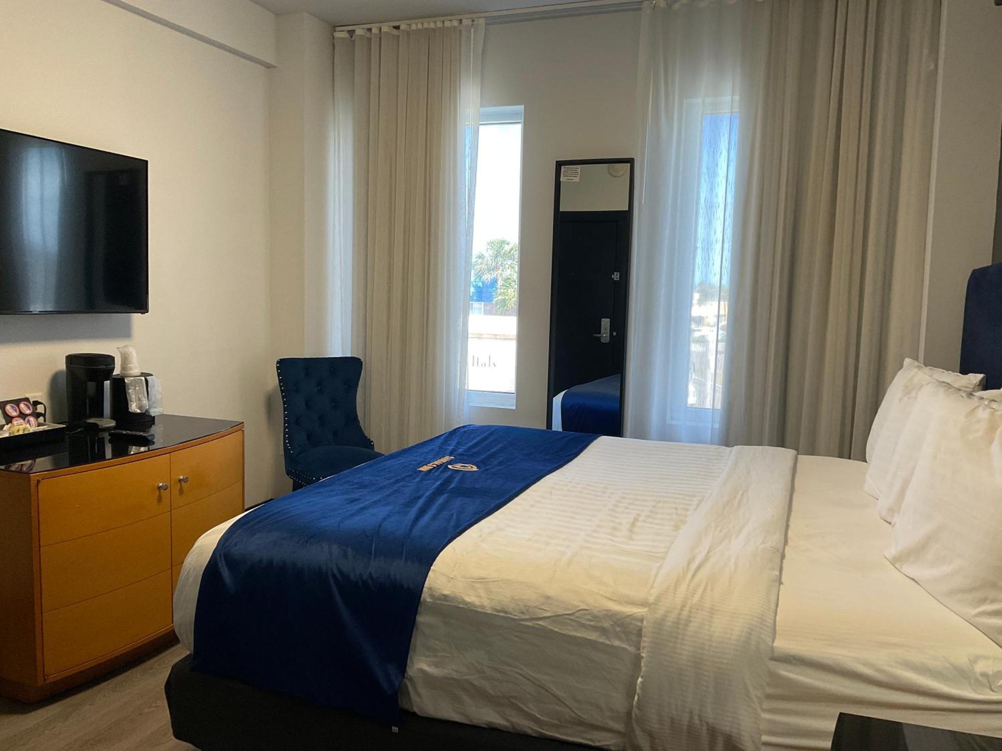 King Room