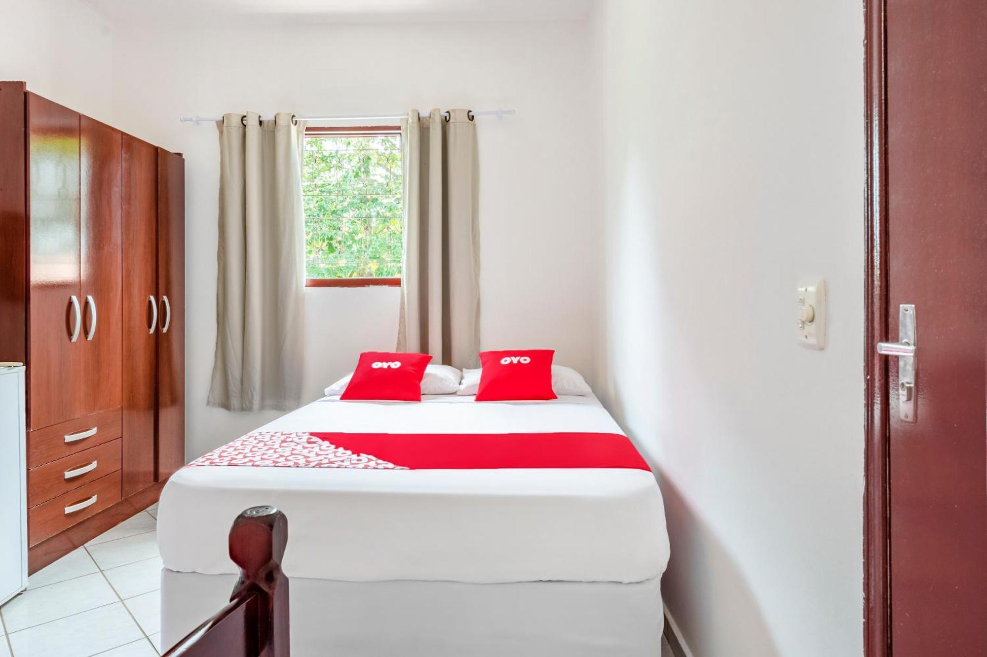 Triple Room without AC 1 Double bed 1 Single bed