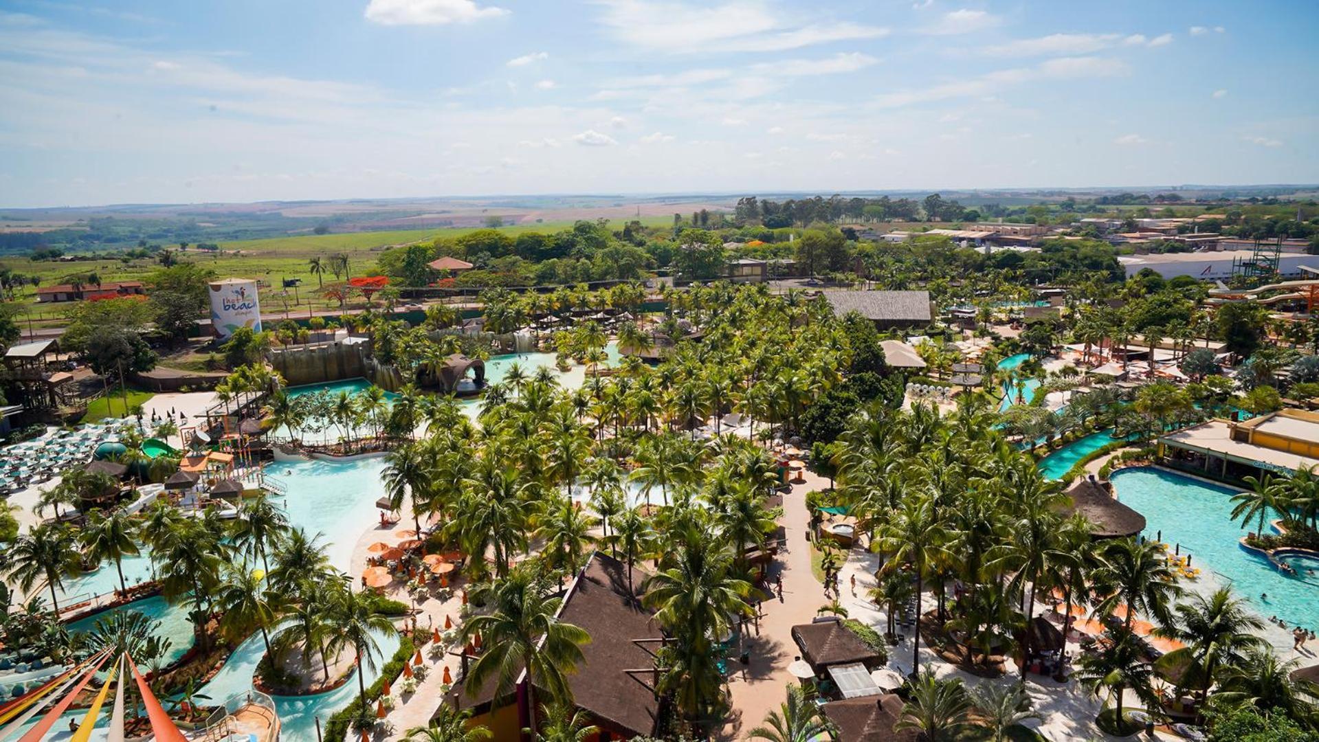 Premier Double Room includes Hot Beach Water Park tickets,1668108909:JPEG