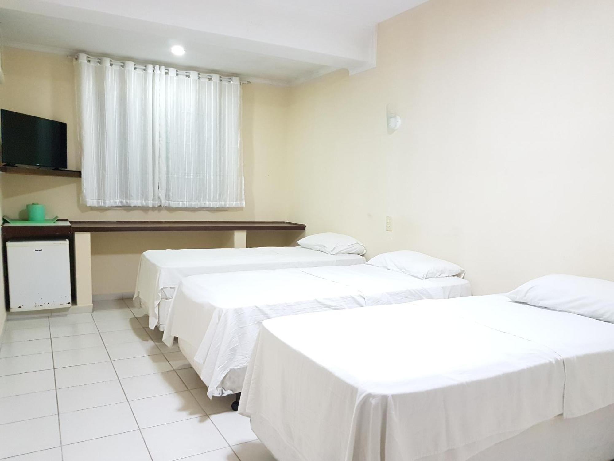 Triple Room 3 Single beds