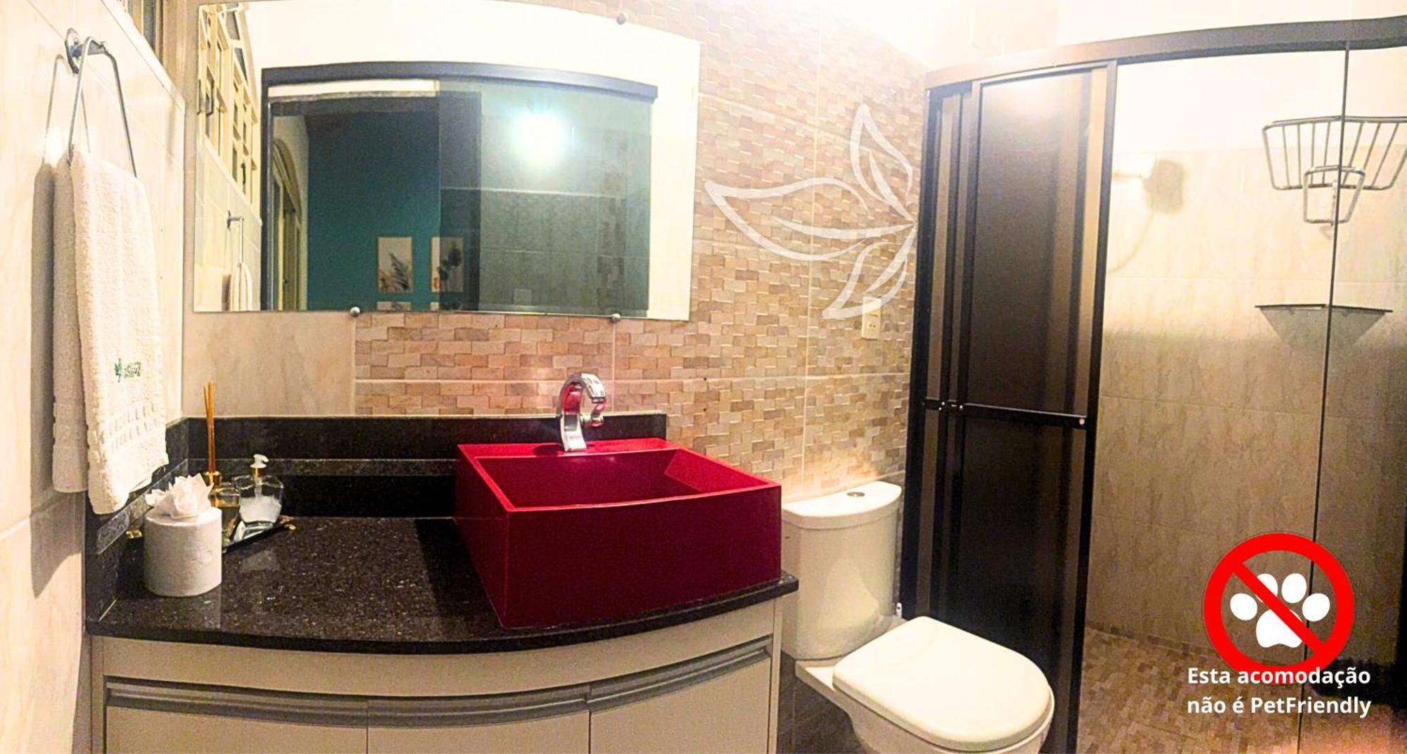 Standard Suite,1658840055:JPEG