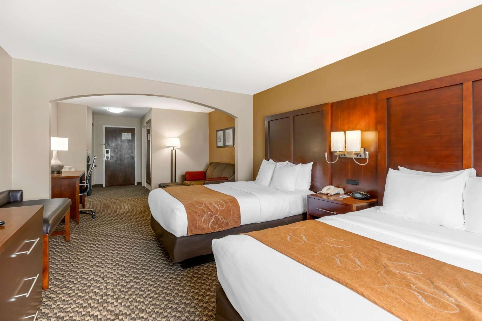 Suite Two Double Beds