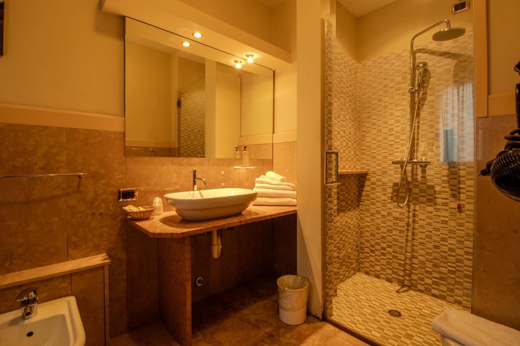 Comfort Double or Twin Room