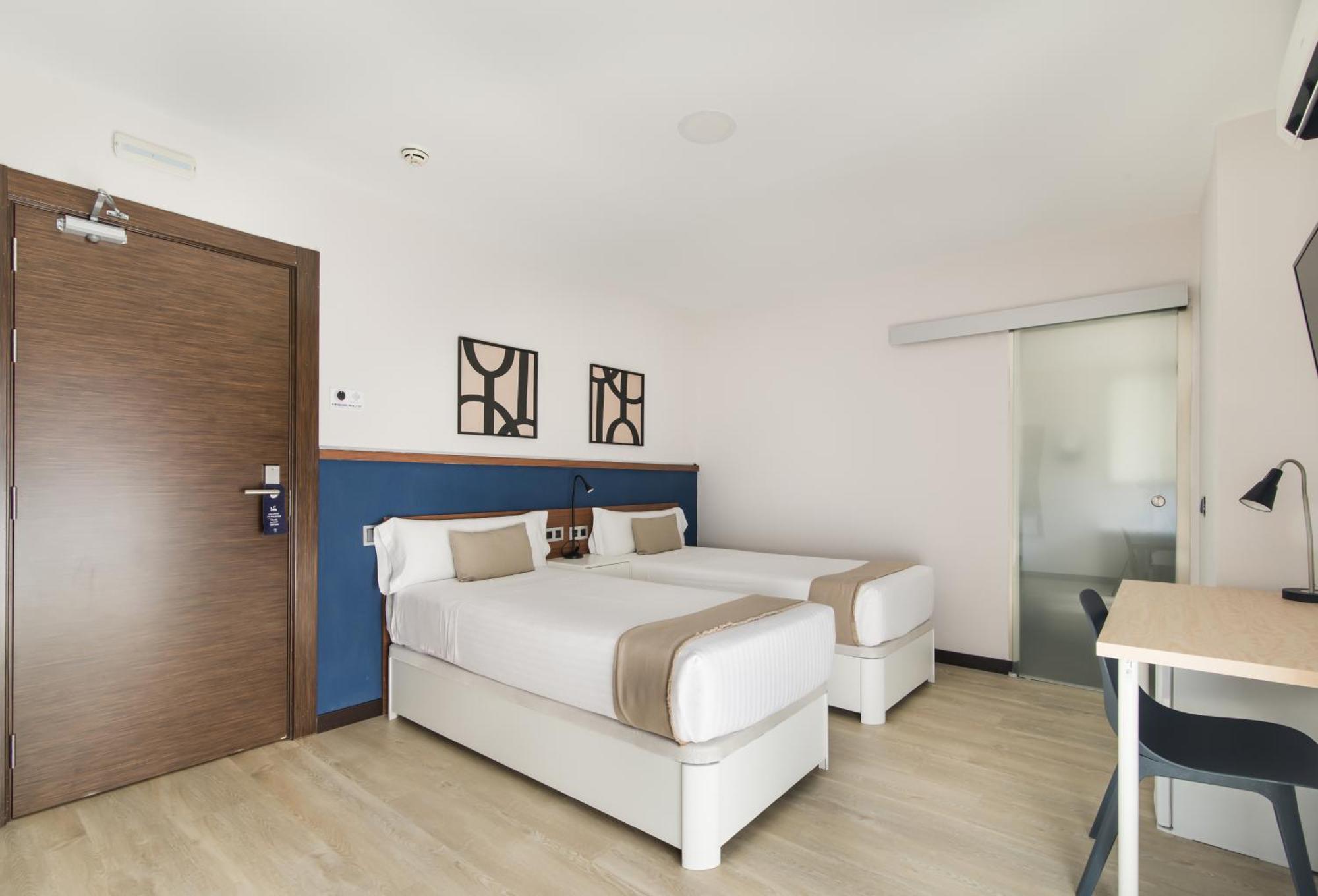 Deluxe Double or Twin Room Balcony