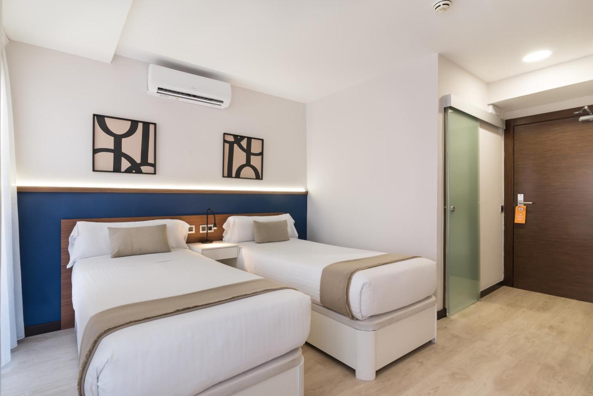Deluxe Double or Twin Room Balcony