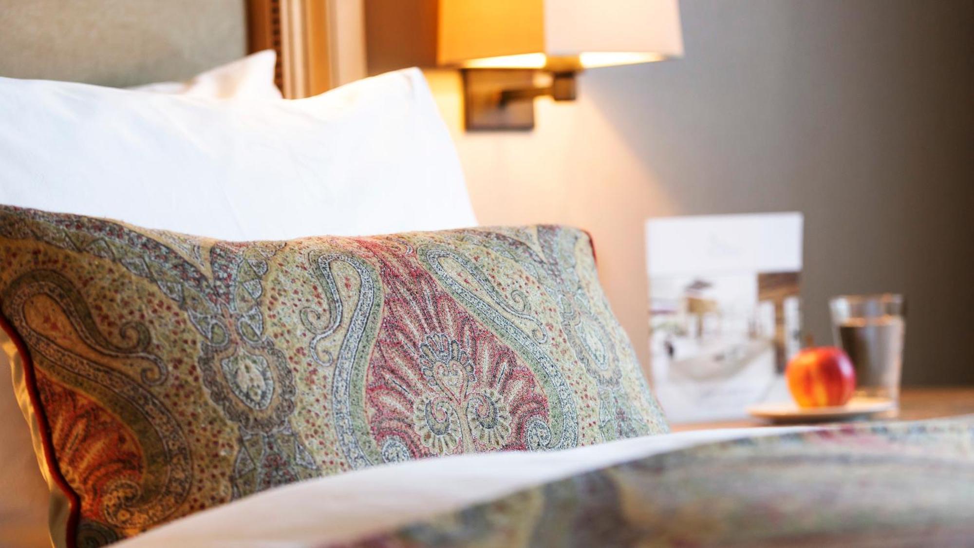 Elegant Nature Deluxe Double Room Lake View