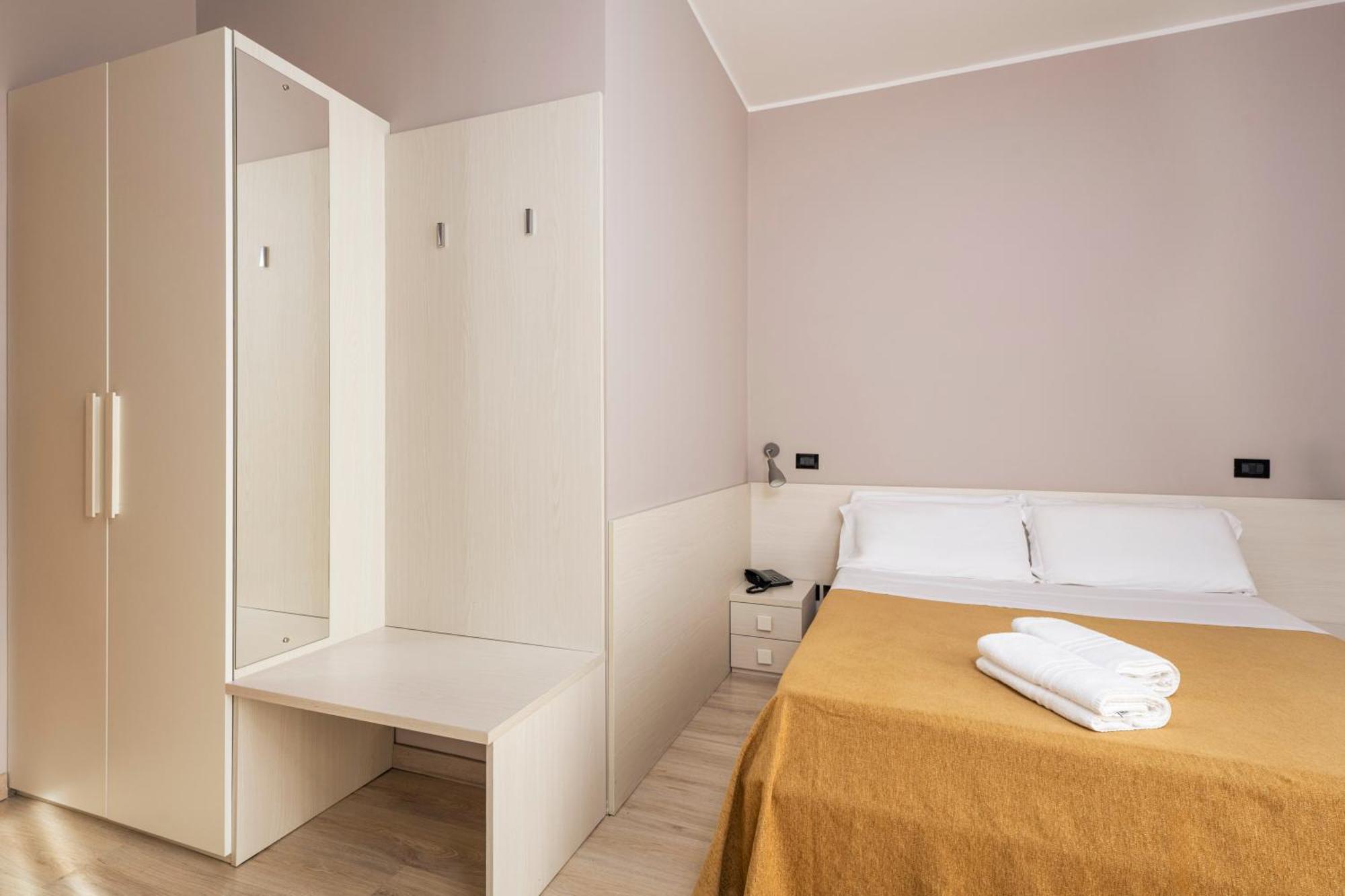 Economy Double Room