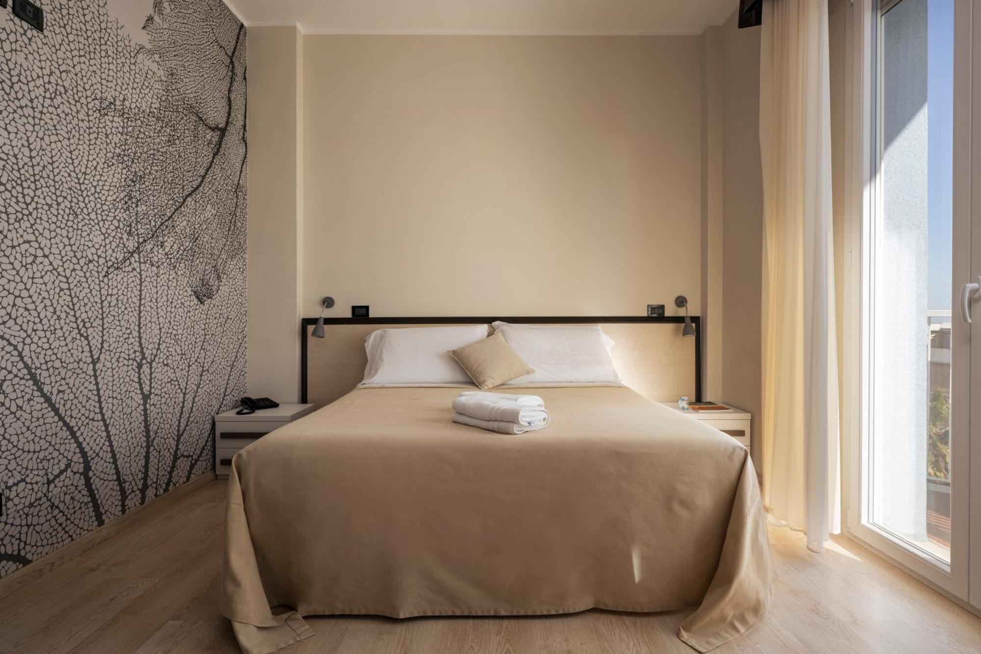 Triple Room Sea View
