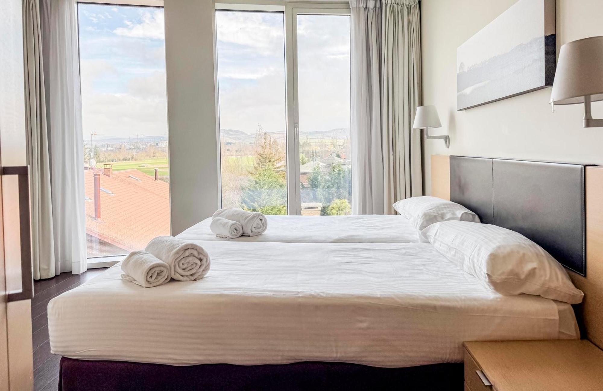 Two-Bedroom Apartment,1660289180:JPEG