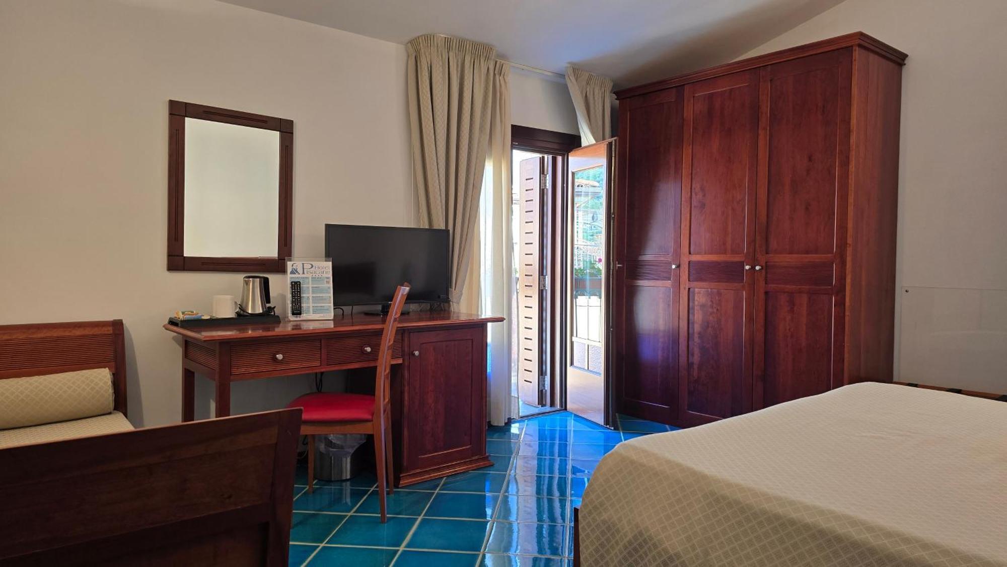 Double or Twin Room Shower