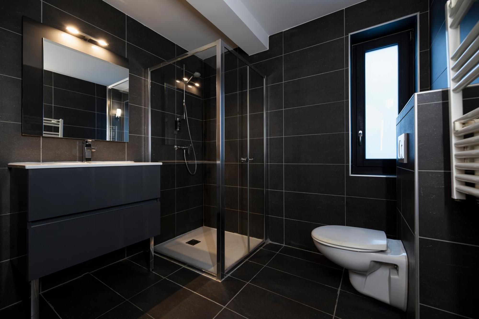 Three-Bedroom Apartment,1660304319:JPEG