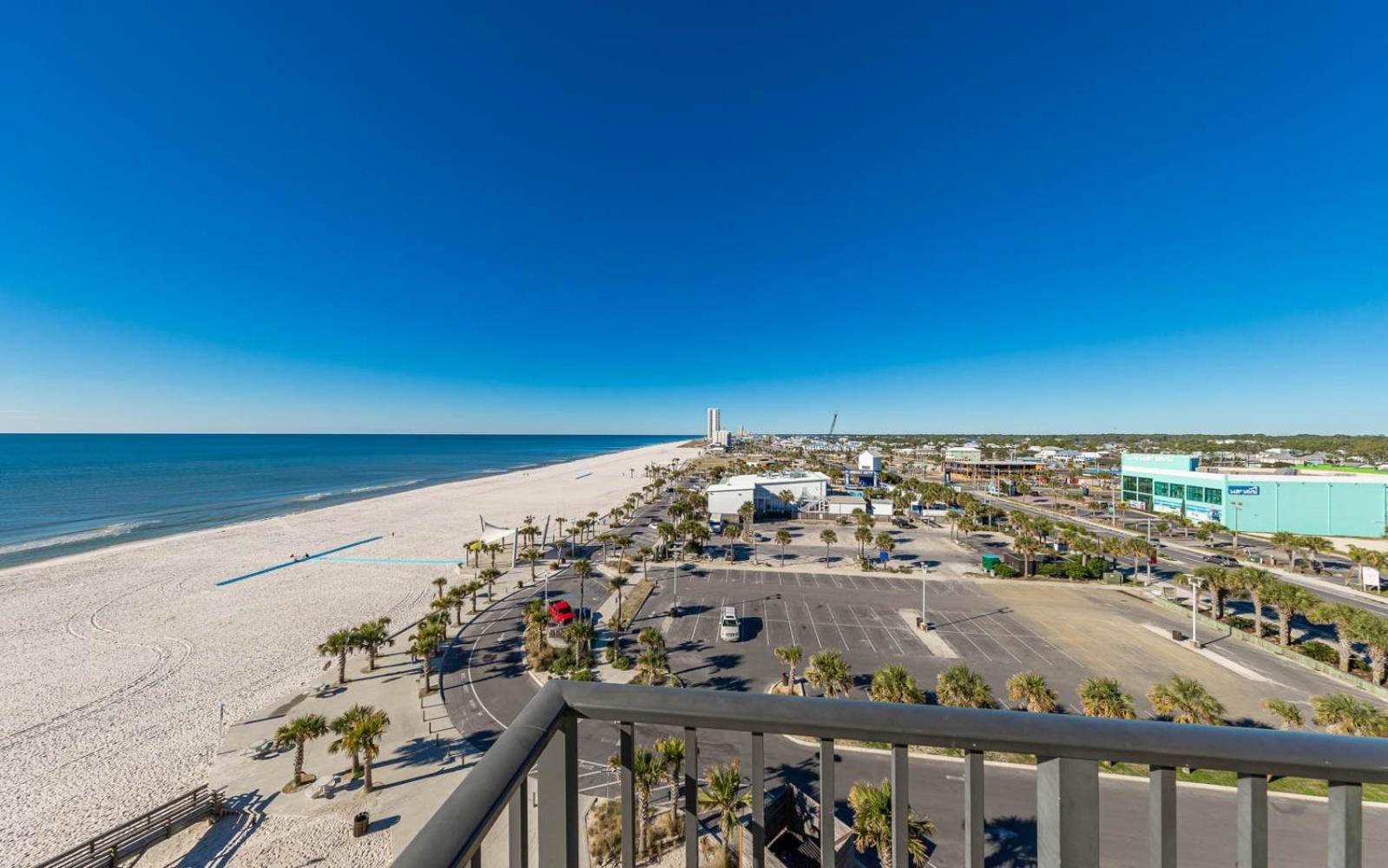 Suite – Gulf Front