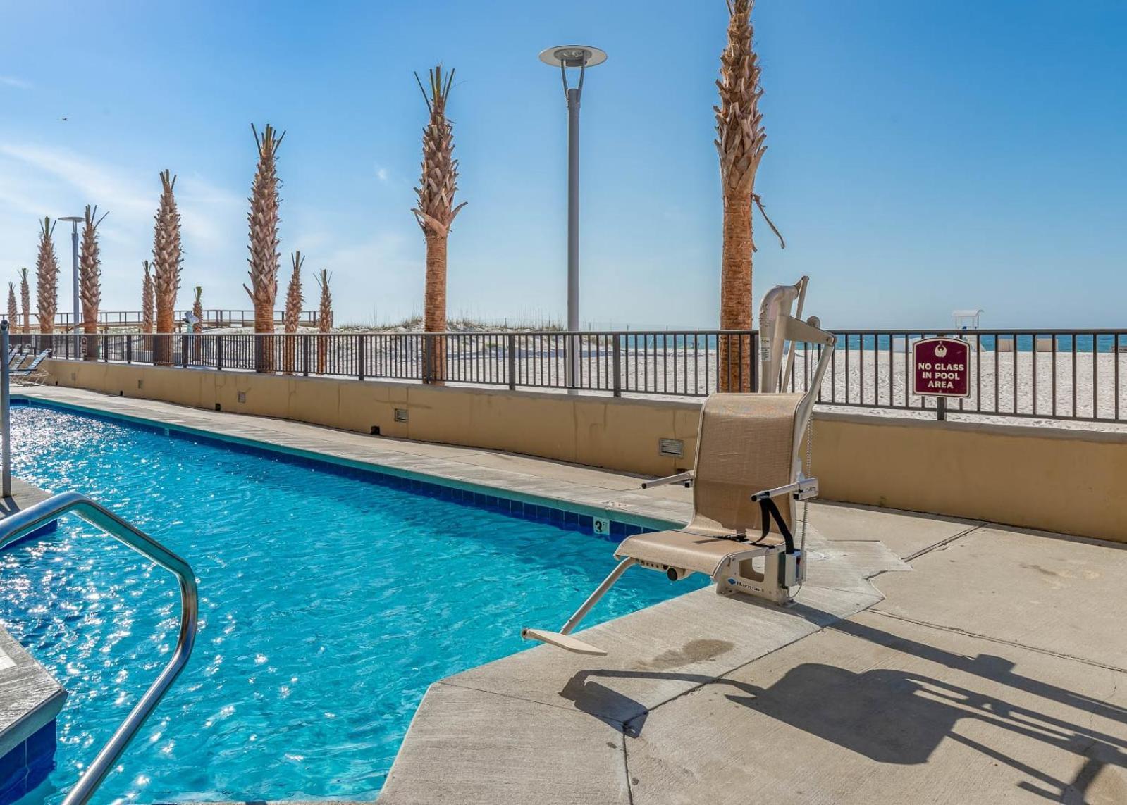 Suite – Gulf Front