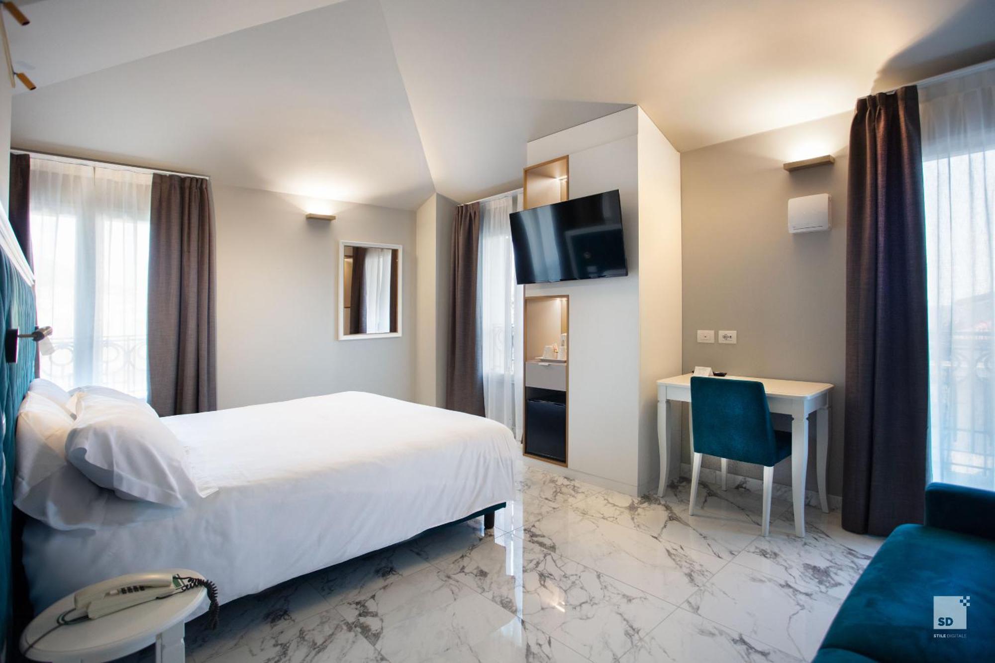 Superior Triple Room