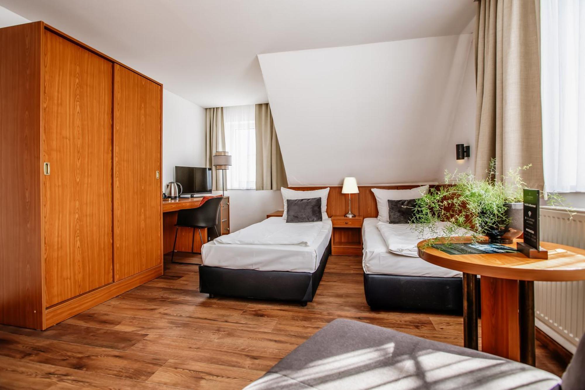 Triple Room Bathroom