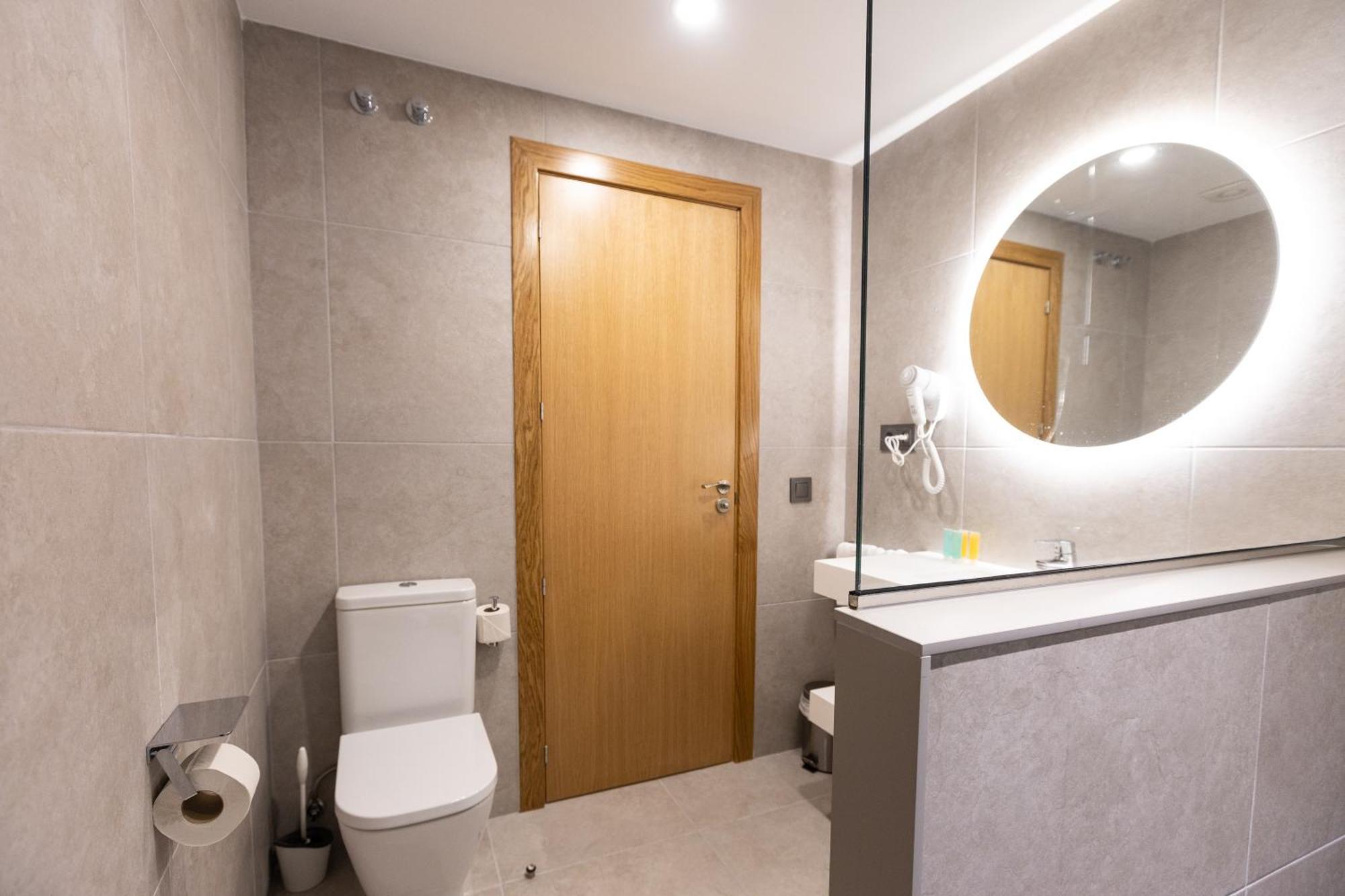 Interior Comfort Room,1661106161:JPEG