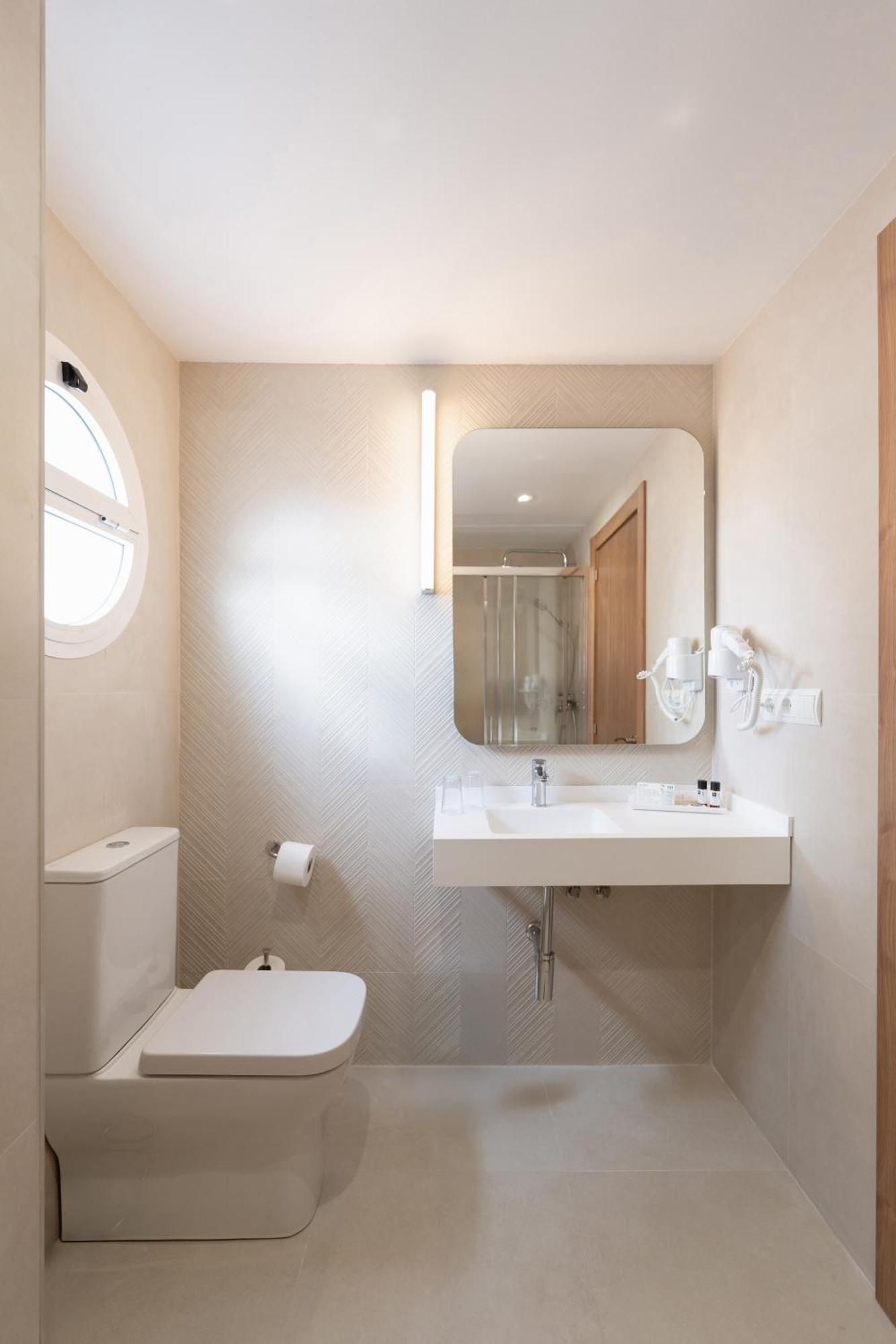 Double or Twin Room Terrace