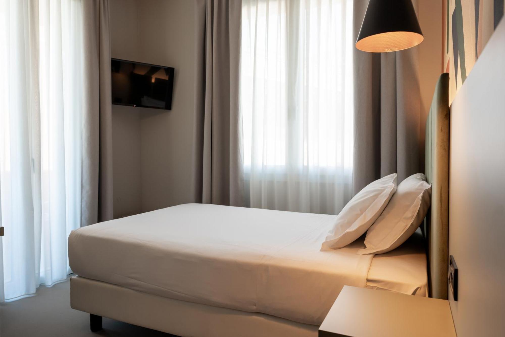 Single Room,1661106297:JPEG
