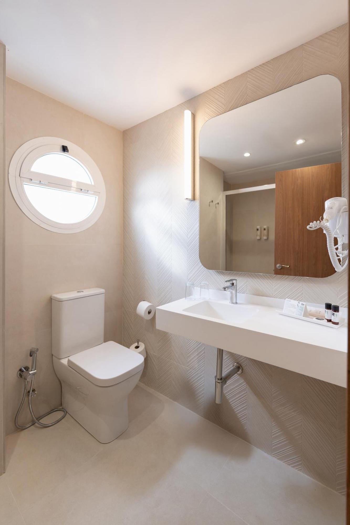 Double or Twin Room Terrace