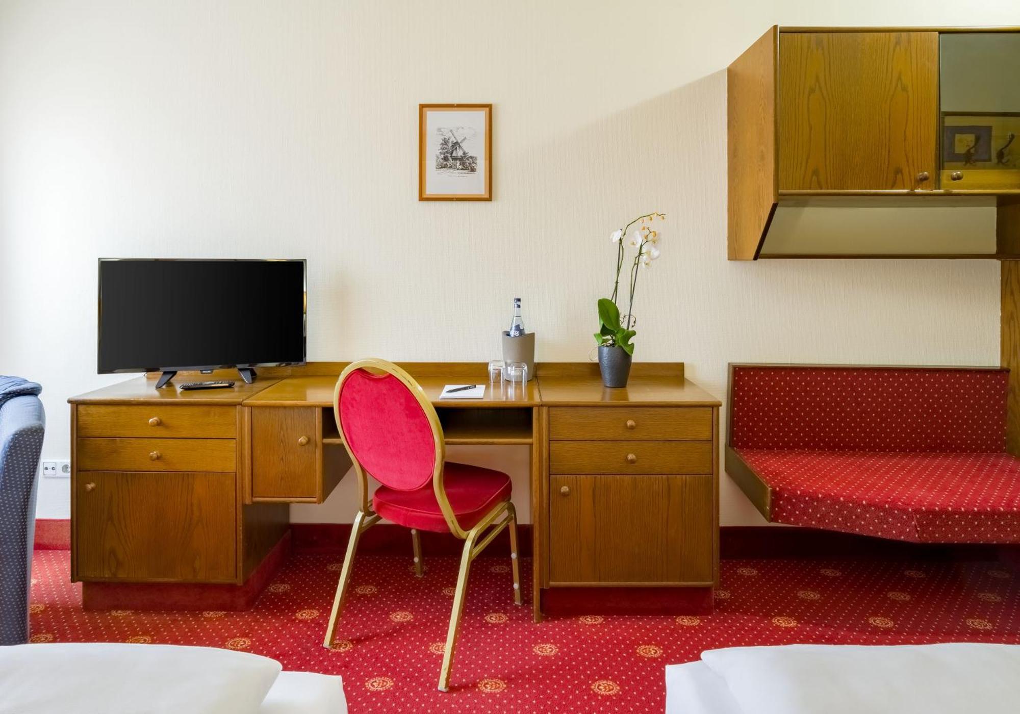 Standard Twin Room,1661107013:JPEG