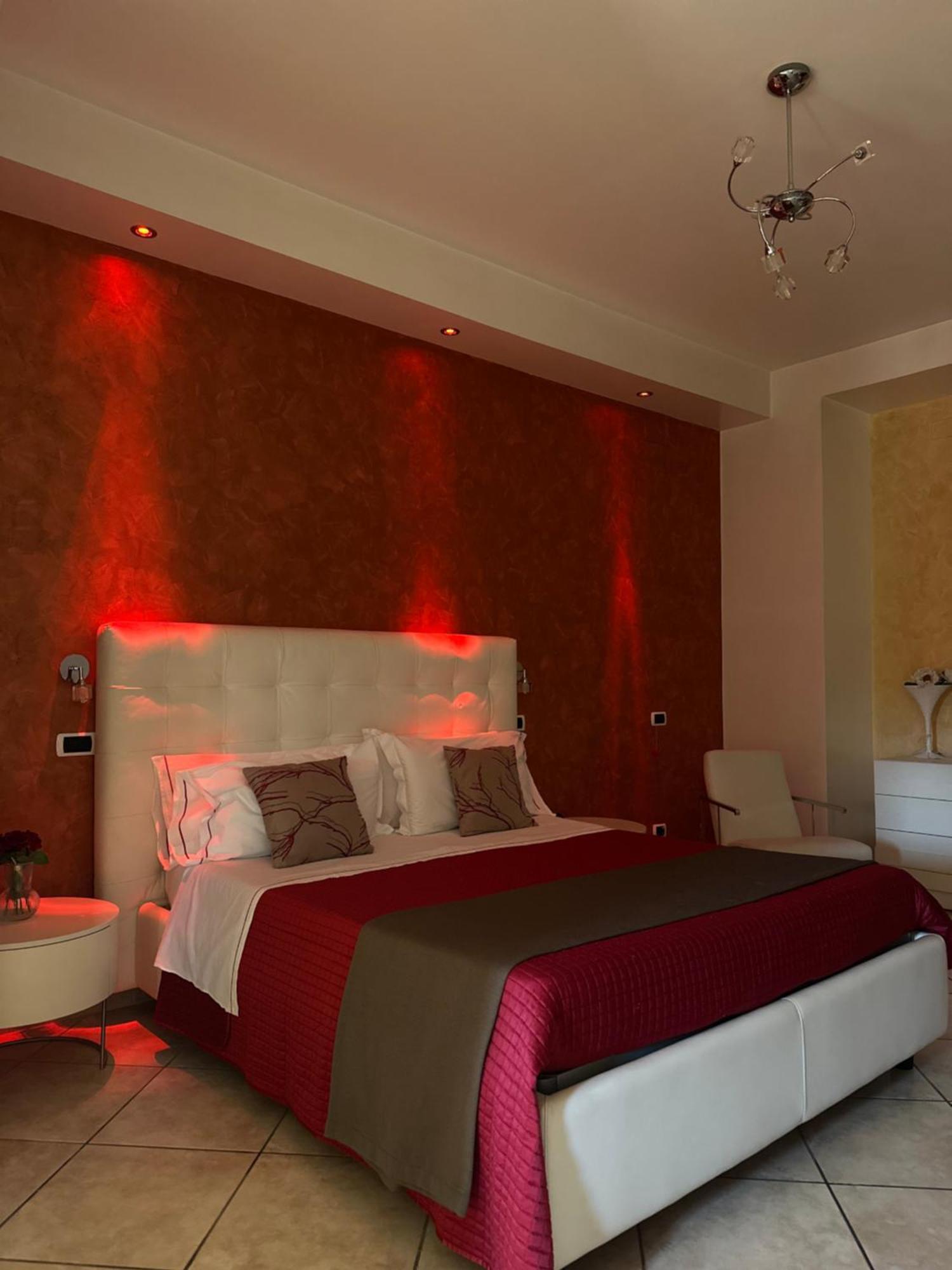 Luxury Double Room,1661119998:JPEG